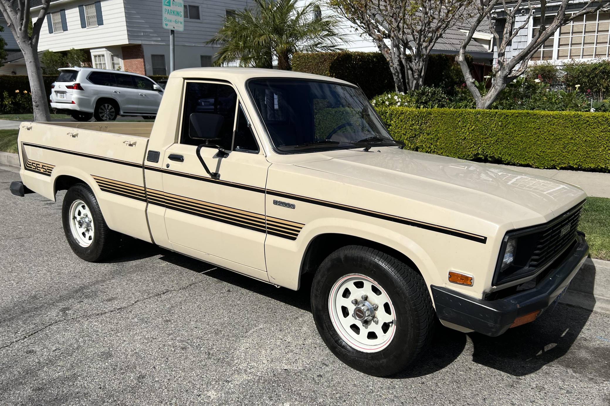 1984 Mazda B2000 SE-5