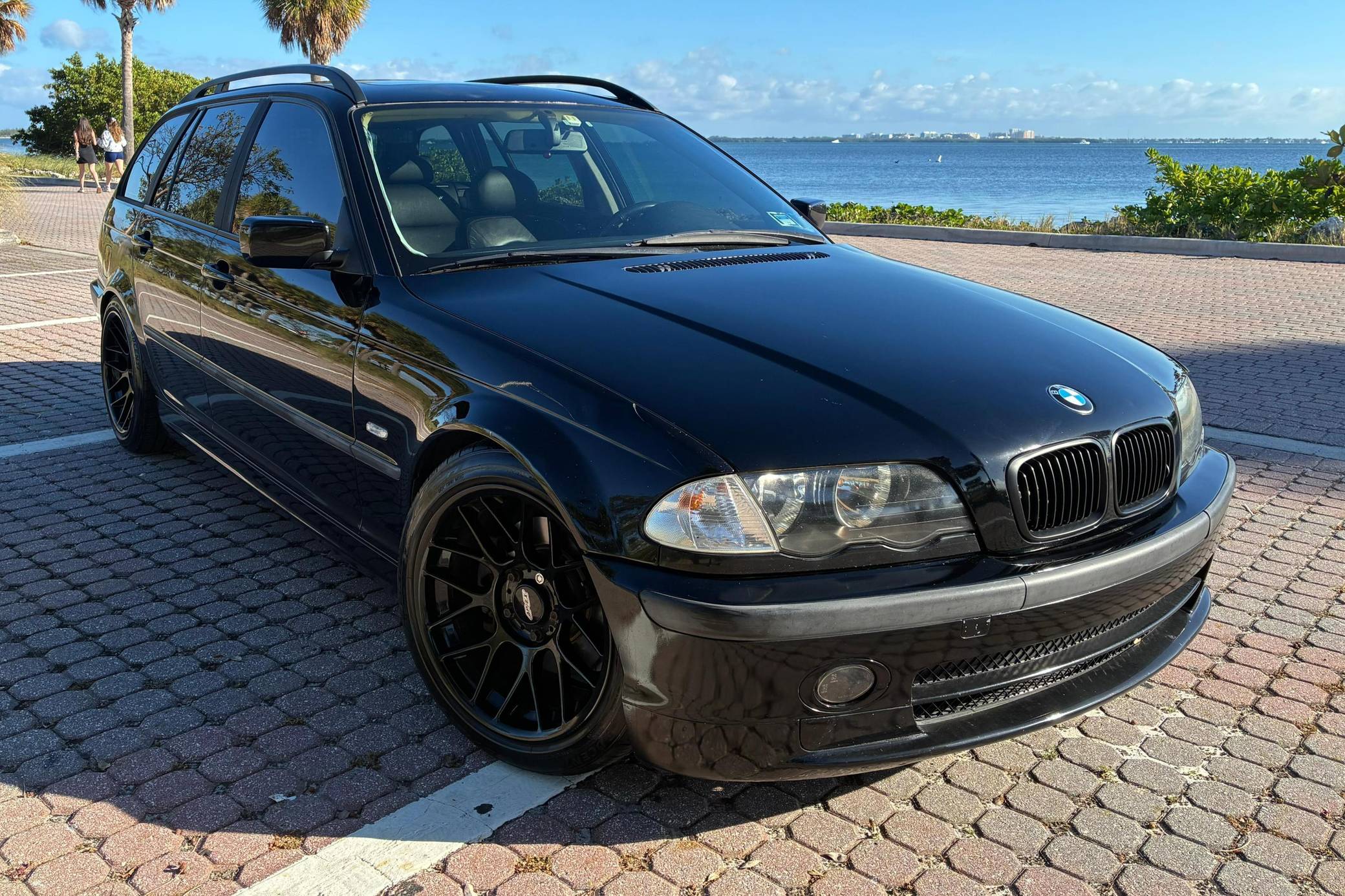 2000 BMW 323i Touring VIN: WBAAR3342YJB35528 for Sale - Cars & Bids