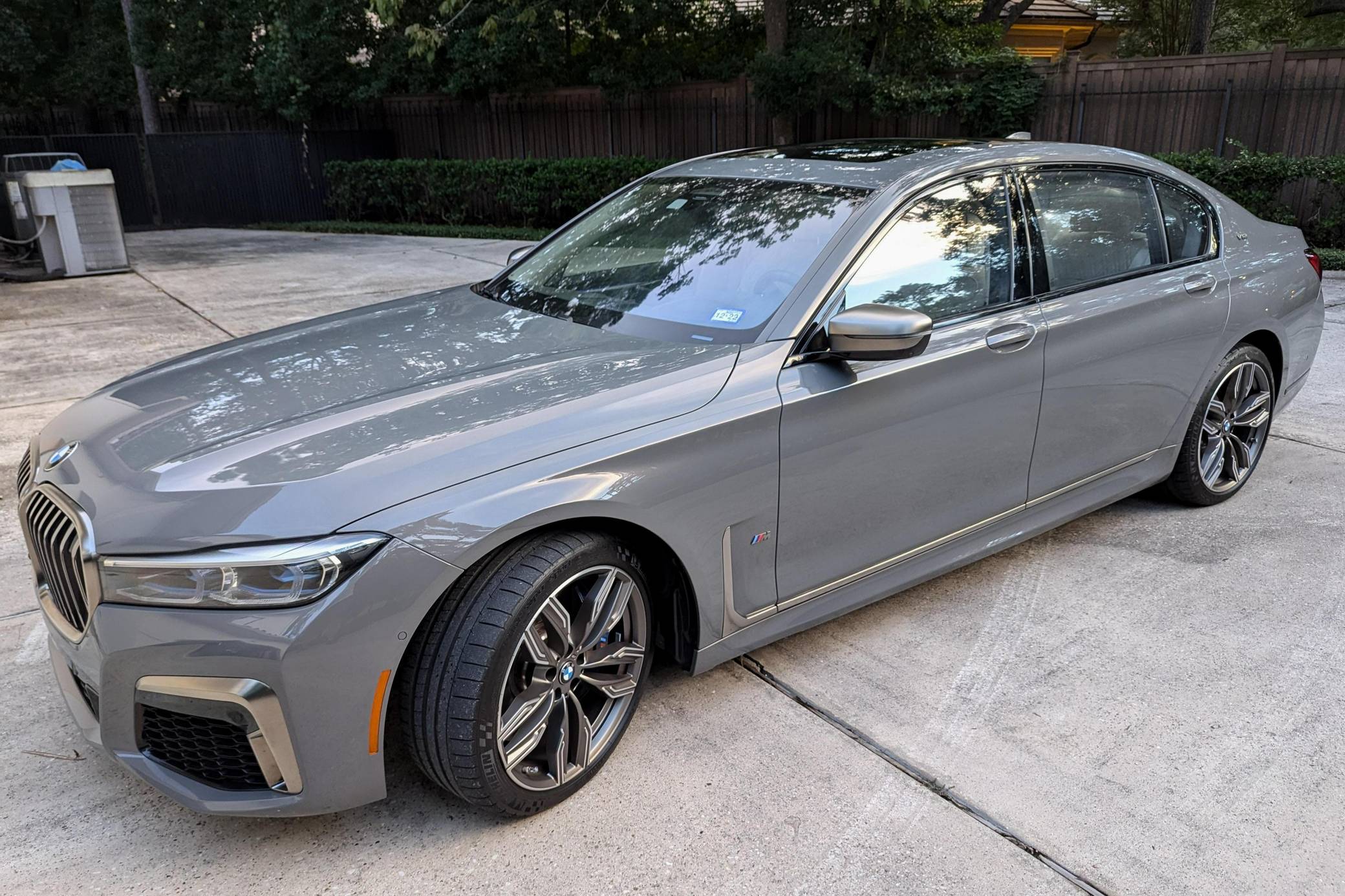 2020 BMW M760i xDrive