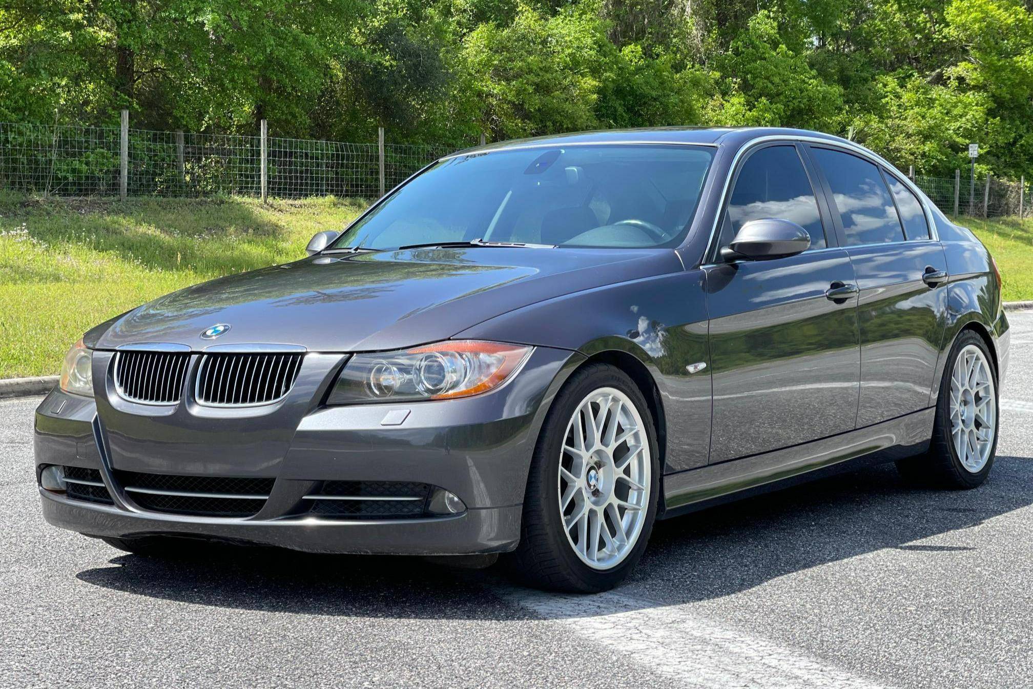 Full Hood & Fender + Mirror Kit | BMW 3 SERIES SEDAN 335 SPORT LINE 2015 Full Hood & Fender + Mirror Kit | BMW 3 SERIES SEDAN 335 SPORT LINE 2015