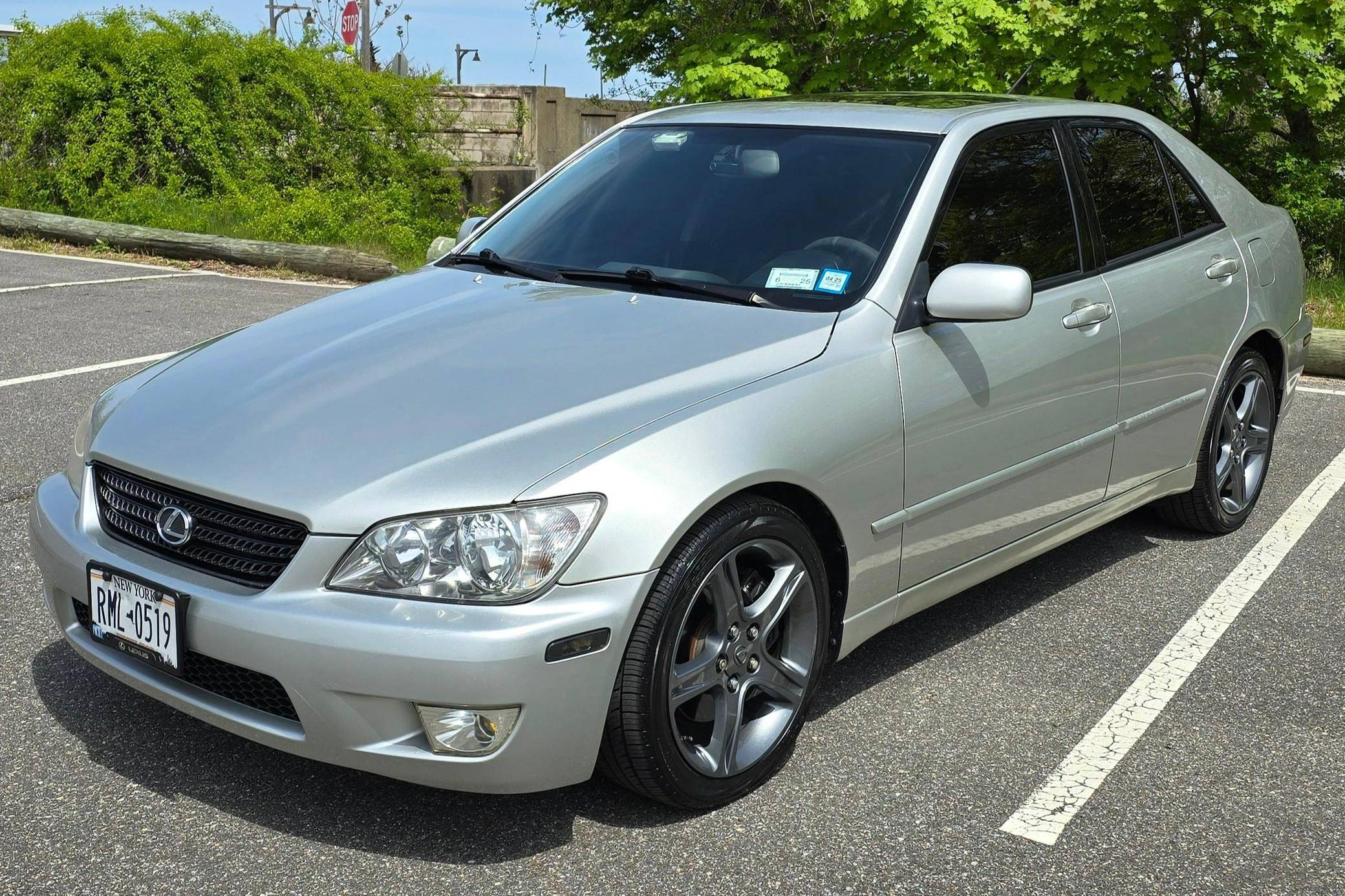 2002 Lexus IS 300 VIN: JTHBD192320058502 for Sale - Cars & Bids