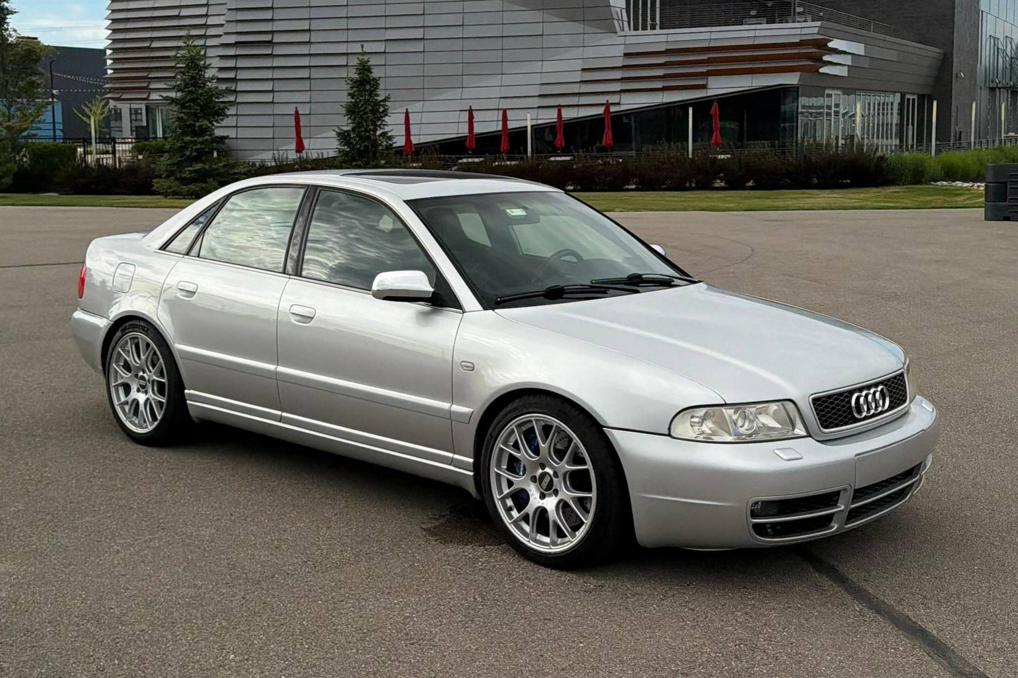 2001 Audi B5 S4