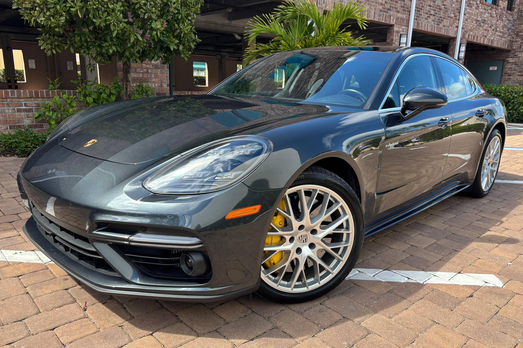 2018 Porsche Panamera Turbo S E-Hybrid VIN: WP0AH2A78JL145095 for