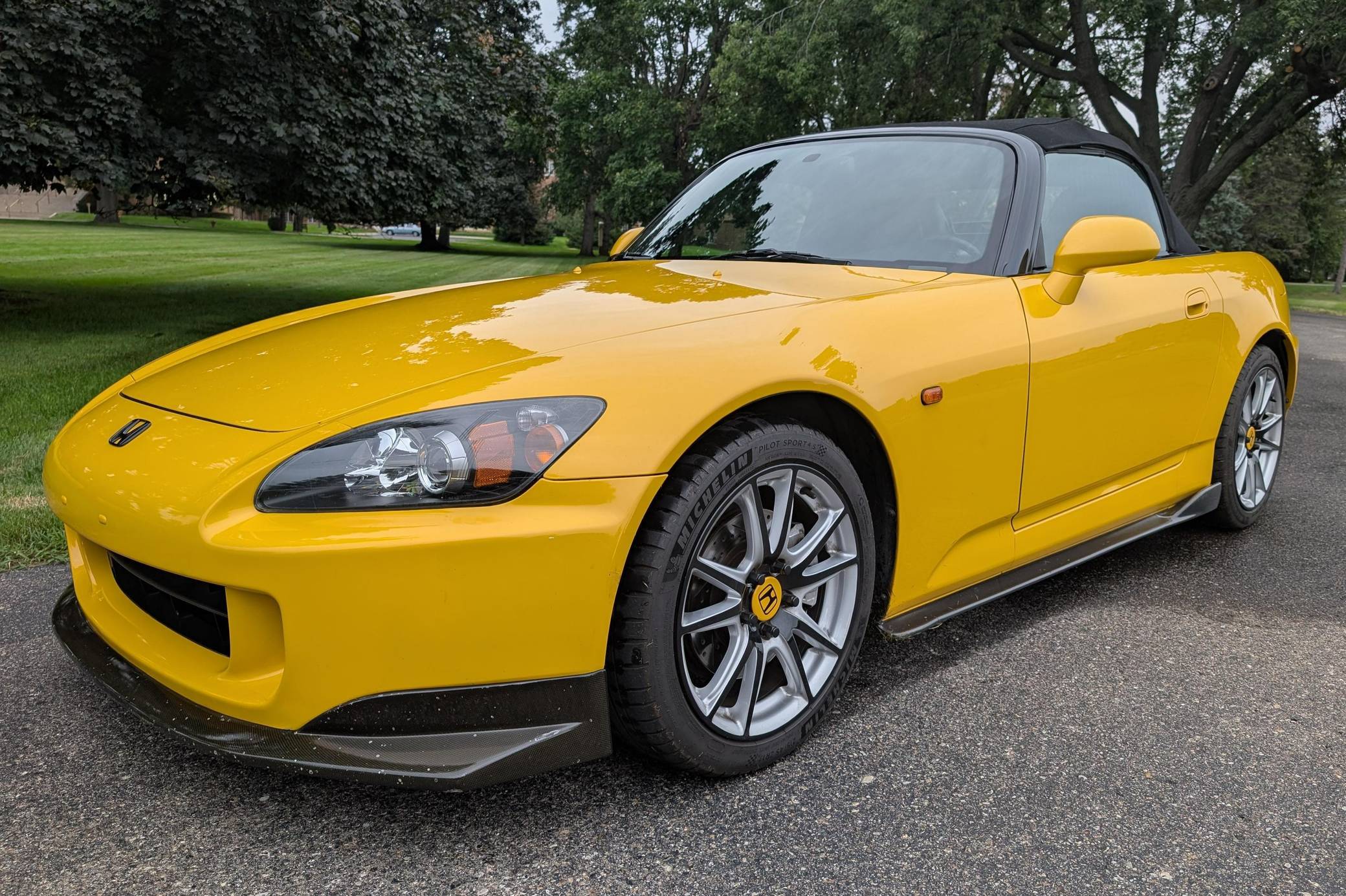 2004 Honda S2000 VIN: JHMAP21494T003642 for Sale - Cars & Bids
