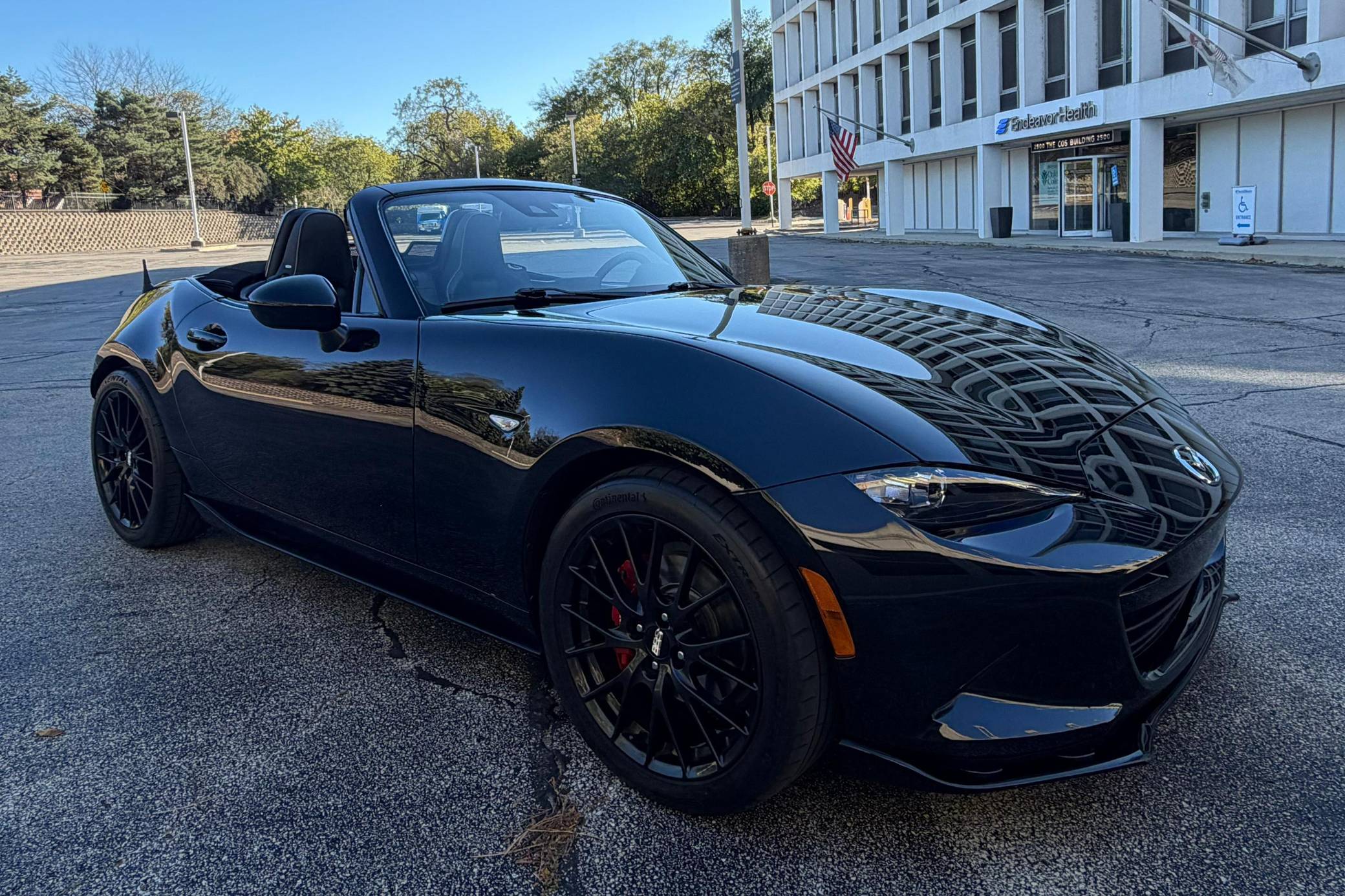 2023 Mazda MX-5 Miata Club VIN: JM1NDAC70P0553430 for Sale - Cars & Bids