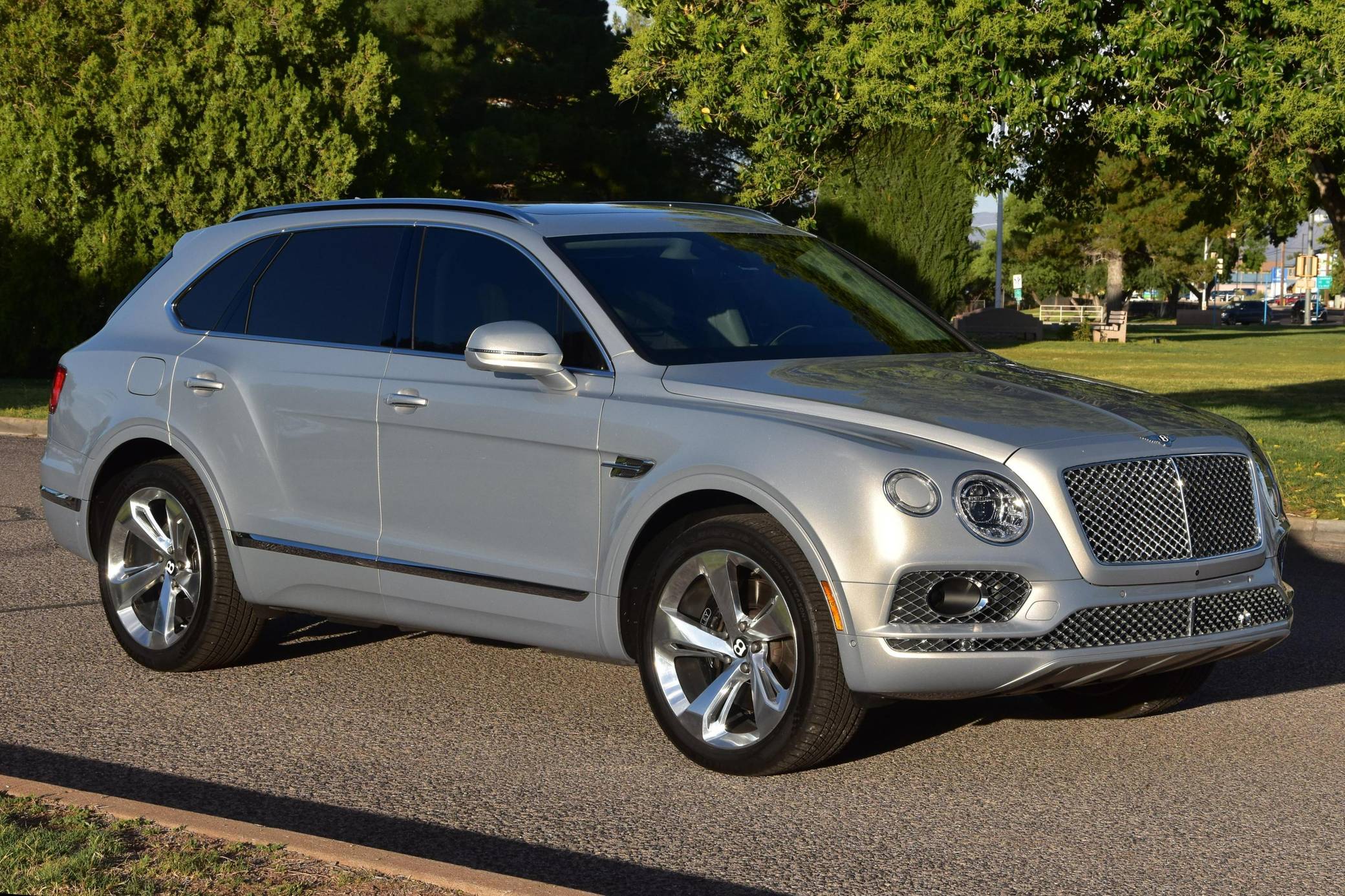 2018 Bentley Bentayga W12 VIN: SJAAC2ZV0JC016836 for Sale - Cars