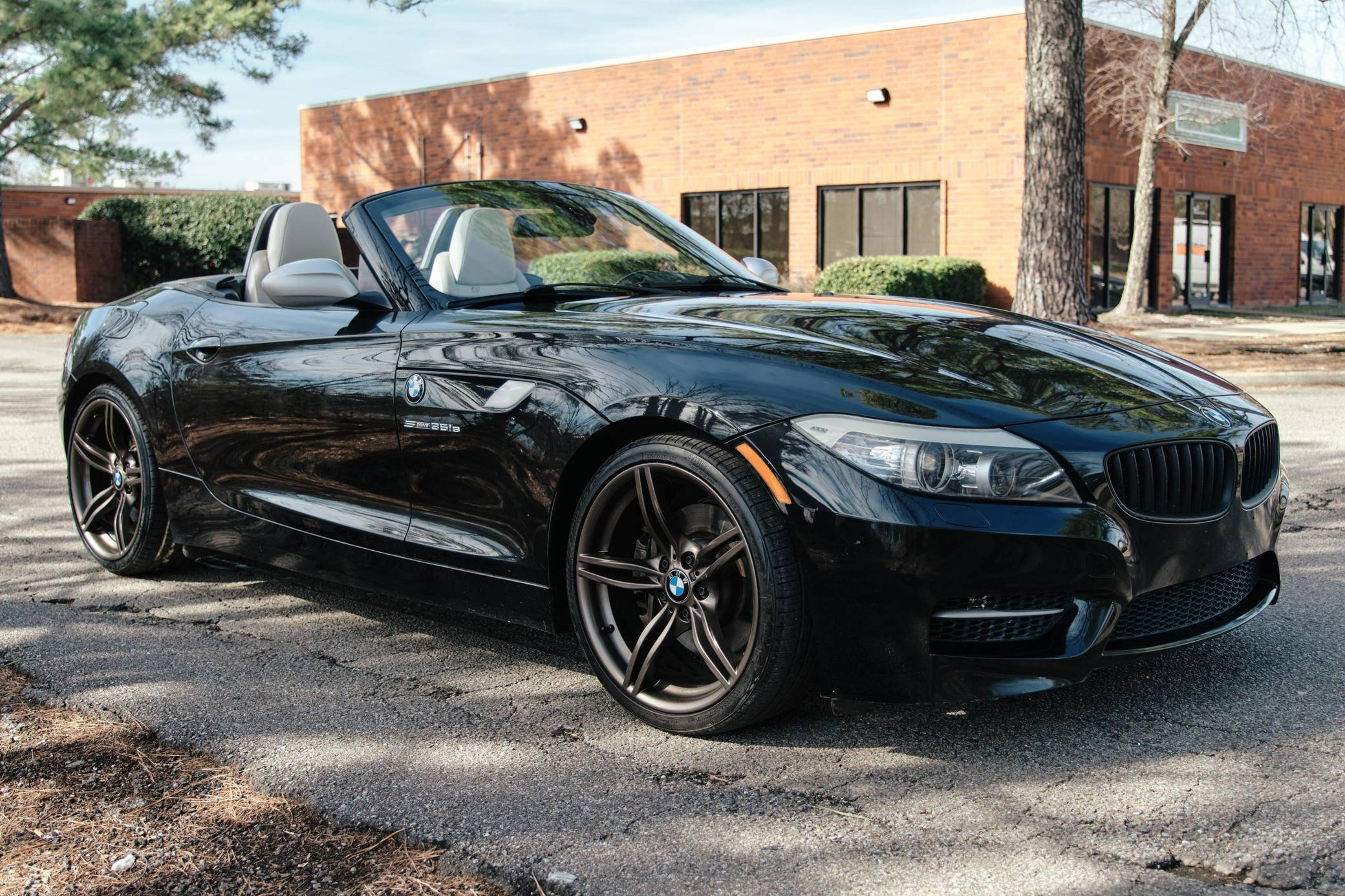2011 BMW Z4 sDrive35is — market value and price history