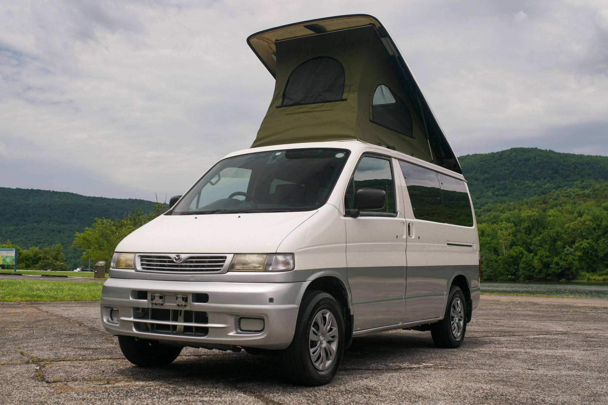 1998 Mazda Bongo