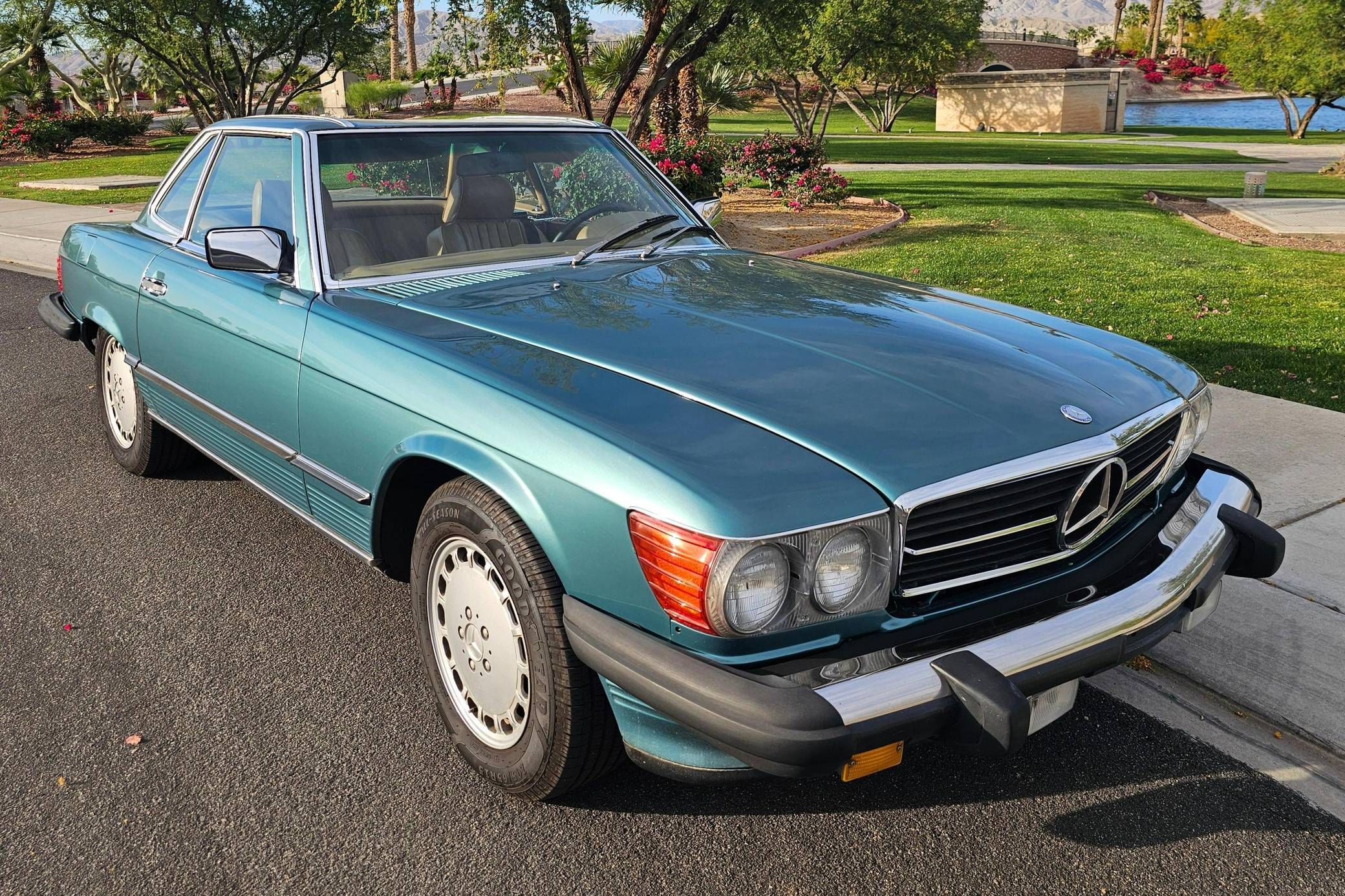 1986 Mercedes-Benz 560SL VIN: WDBBA48D2GA037767 for Sale - Cars & Bids