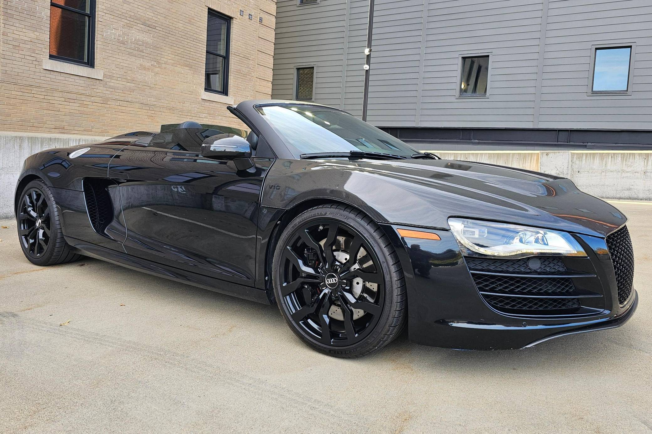 2011 Audi R8 V10 Spyder VIN: WUAVNAFGXBN000291 for Sale - Cars & Bids