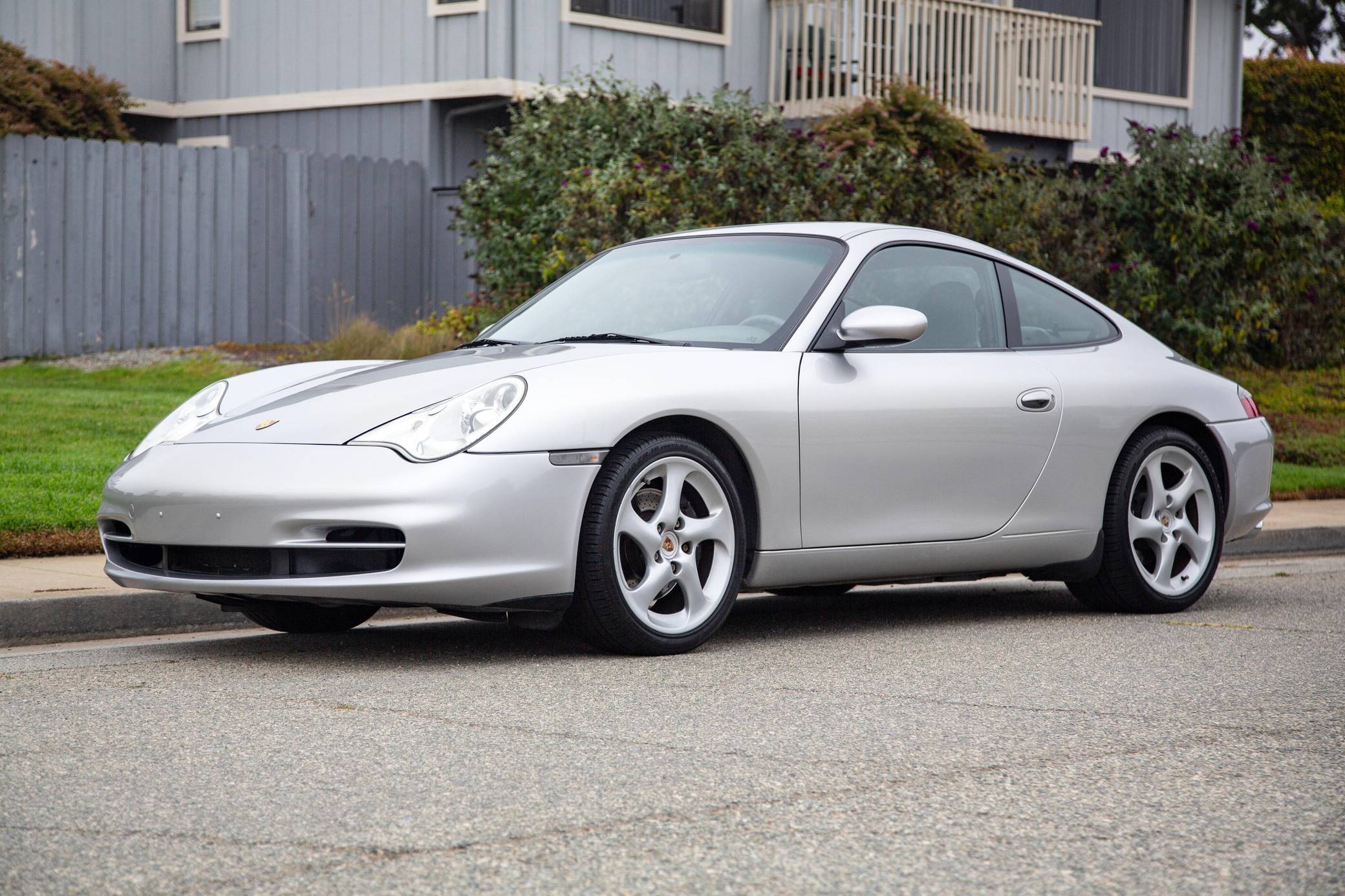 2003 Porsche 911 Carrera