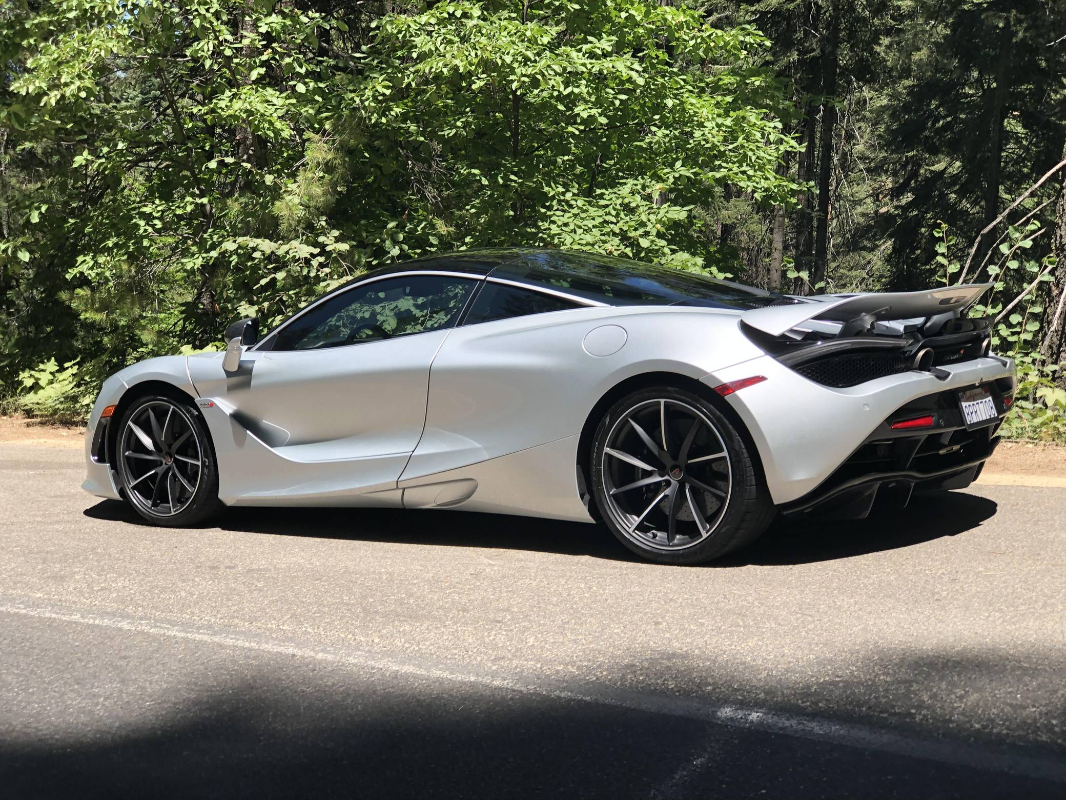 2018 McLaren 720S photo 2