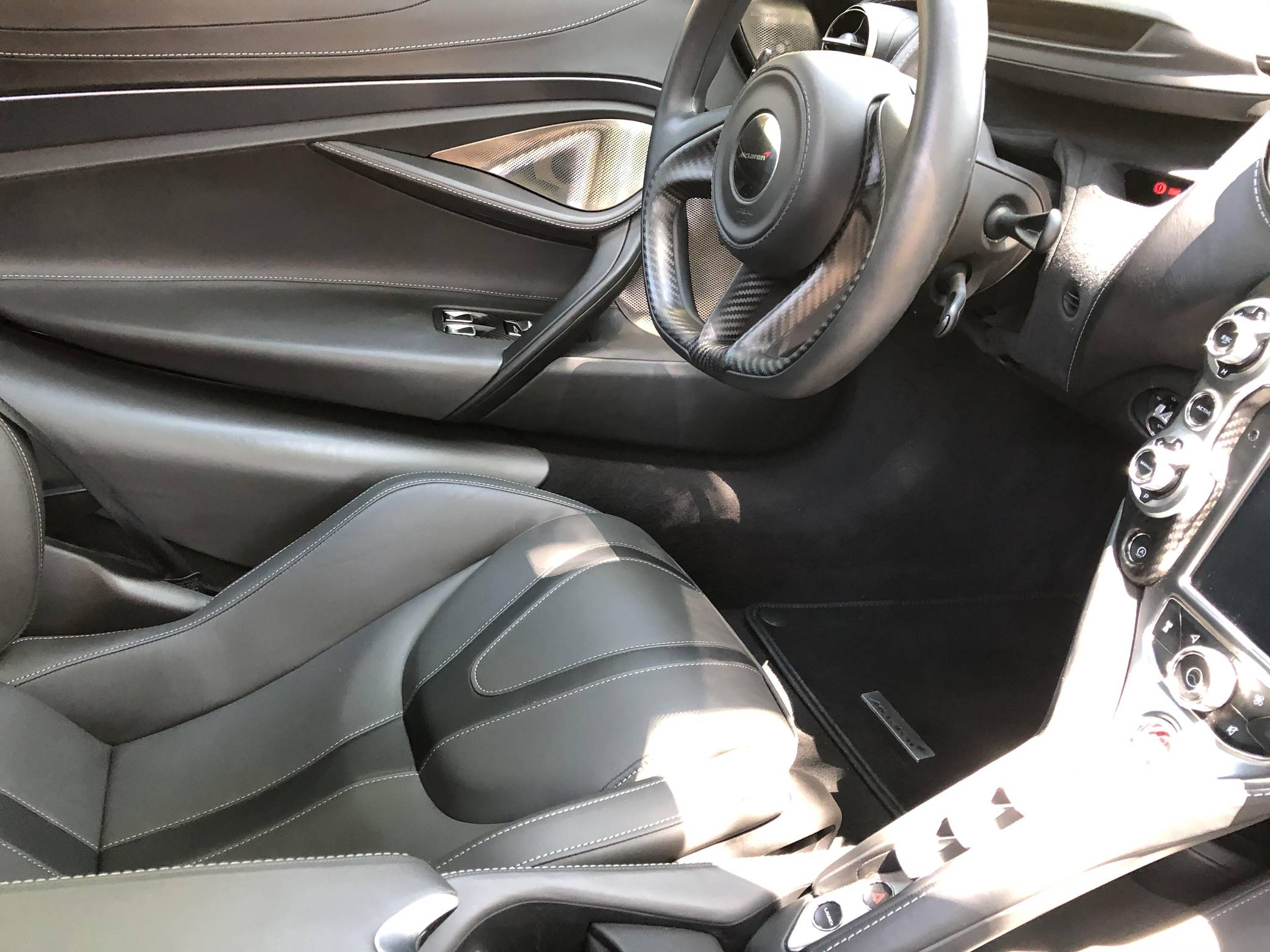 2018 McLaren 720S photo 64