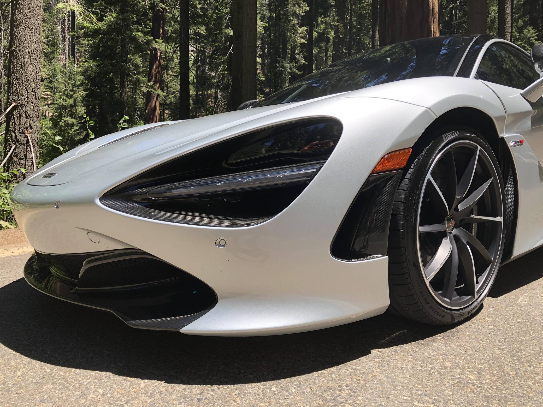 2018 McLaren 720S photo 31