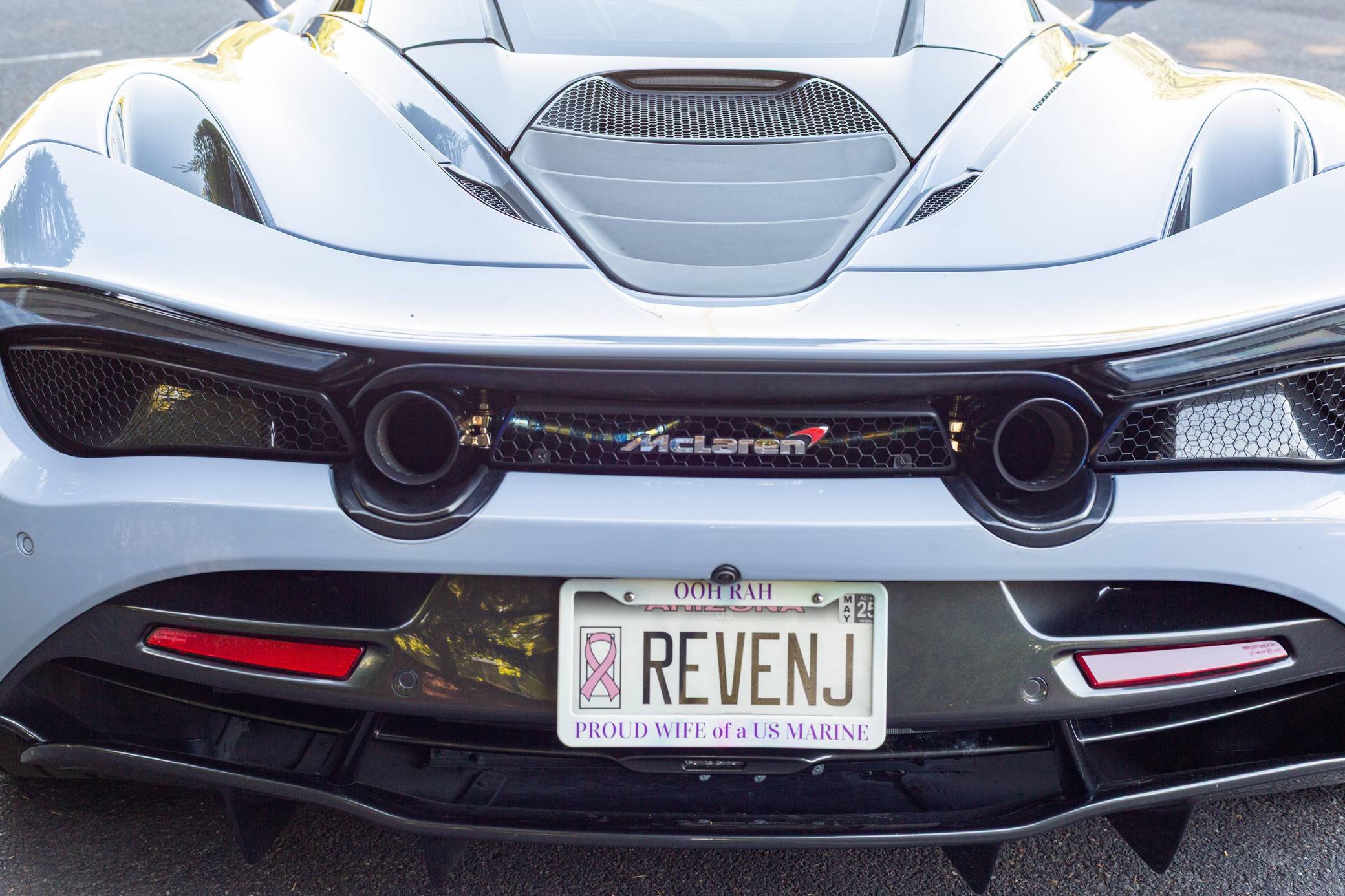 2018 McLaren 720S Coupe Luxury photo 23