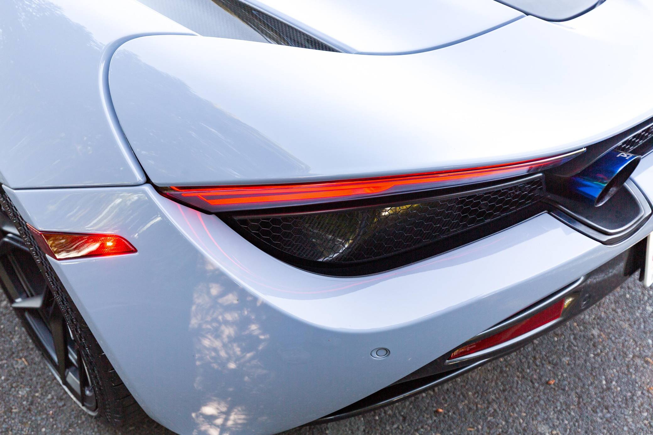 2018 McLaren 720S Coupe Luxury photo 20