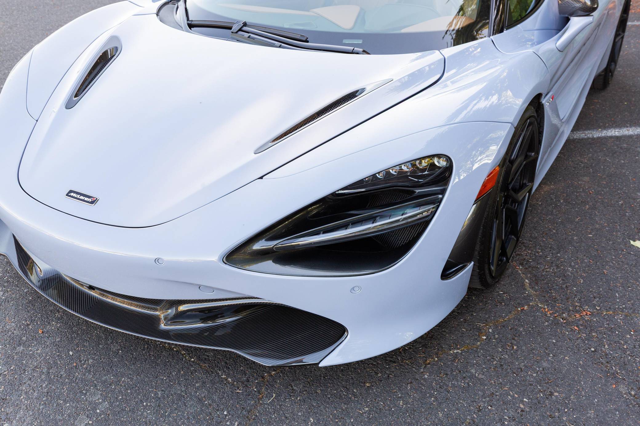 2018 McLaren 720S Coupe Luxury photo 26