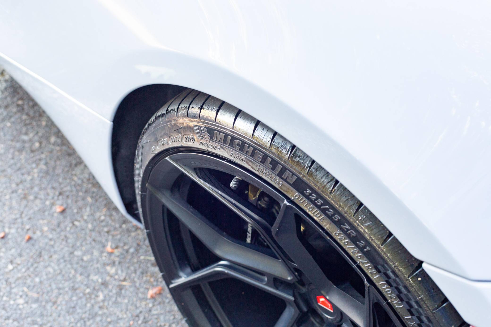 2018 McLaren 720S Coupe Luxury photo 38