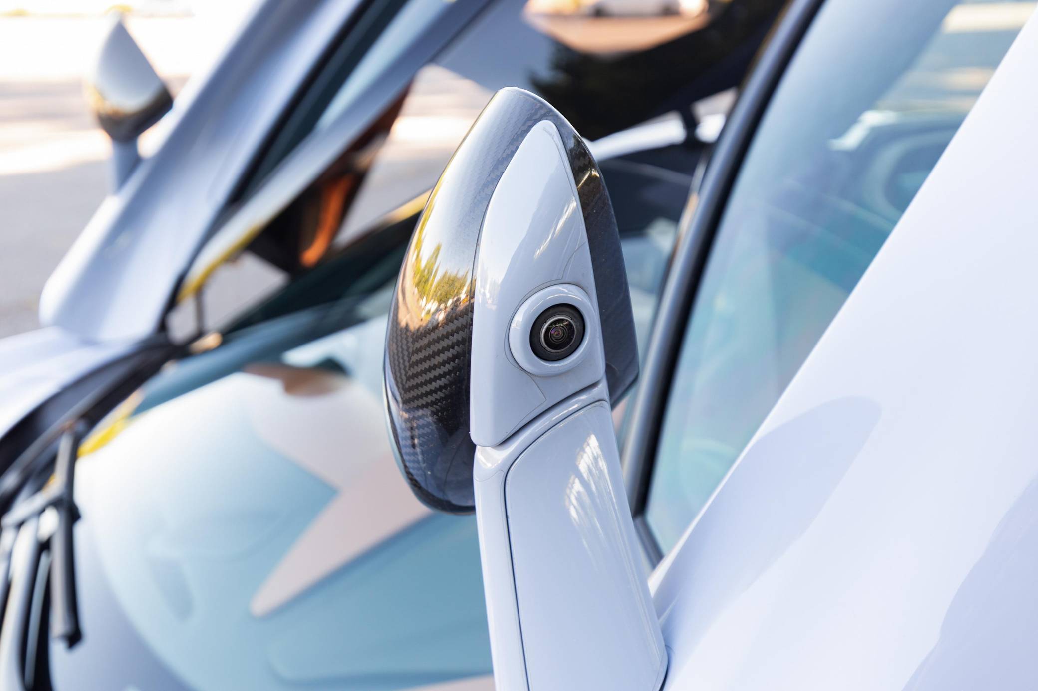2018 McLaren 720S Coupe Luxury photo 51