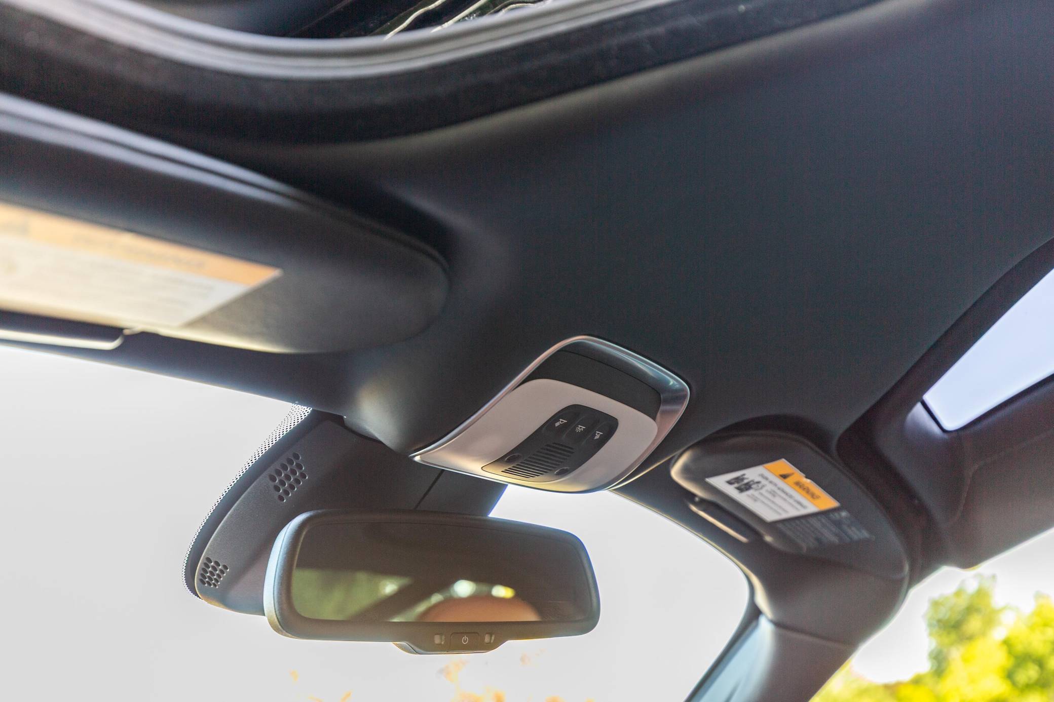 2018 McLaren 720S Coupe Luxury photo 100