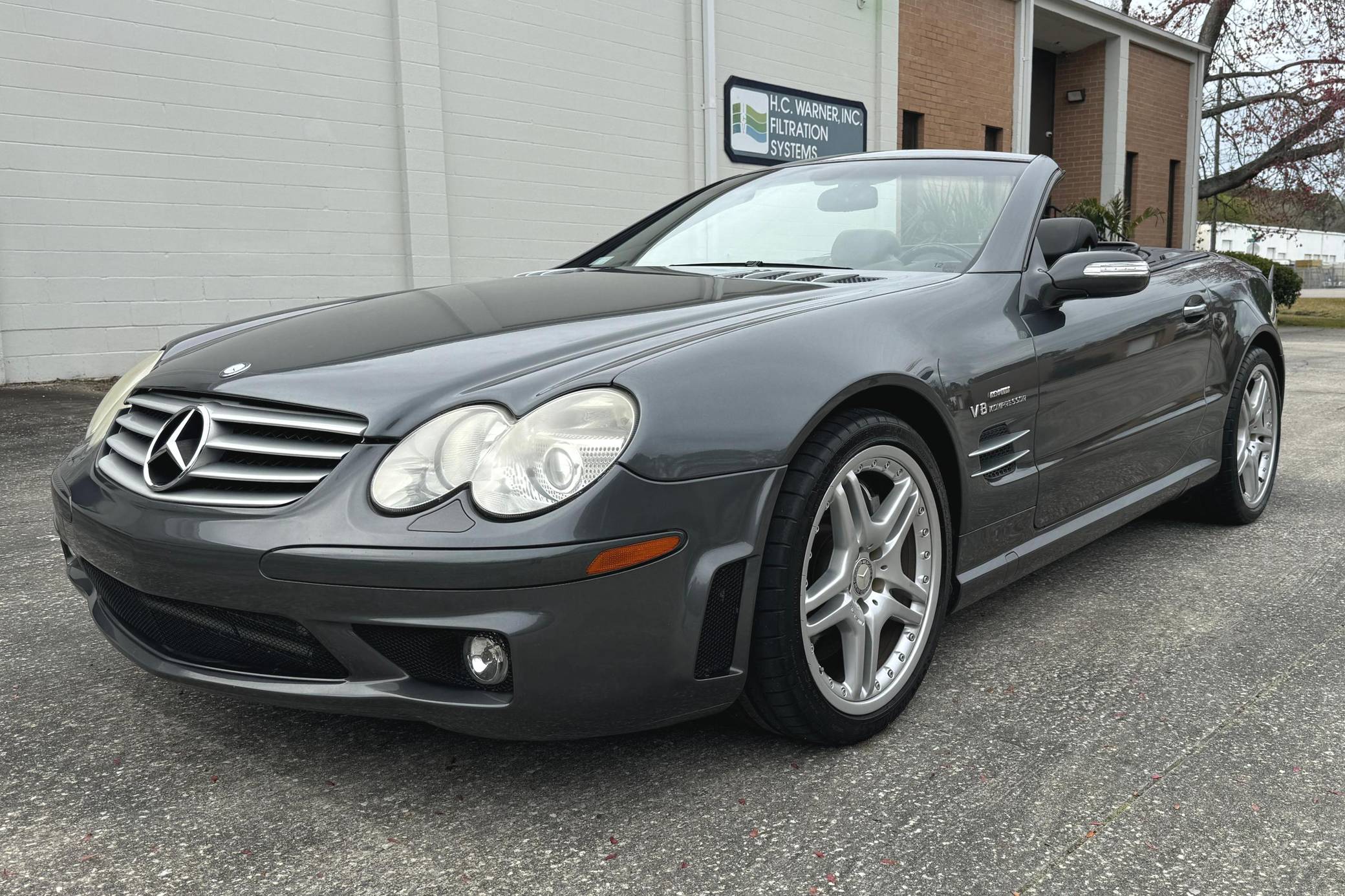 2004 Mercedes-Benz SL55 AMG VIN: WDBSK74F04F081576 for Sale - Cars  