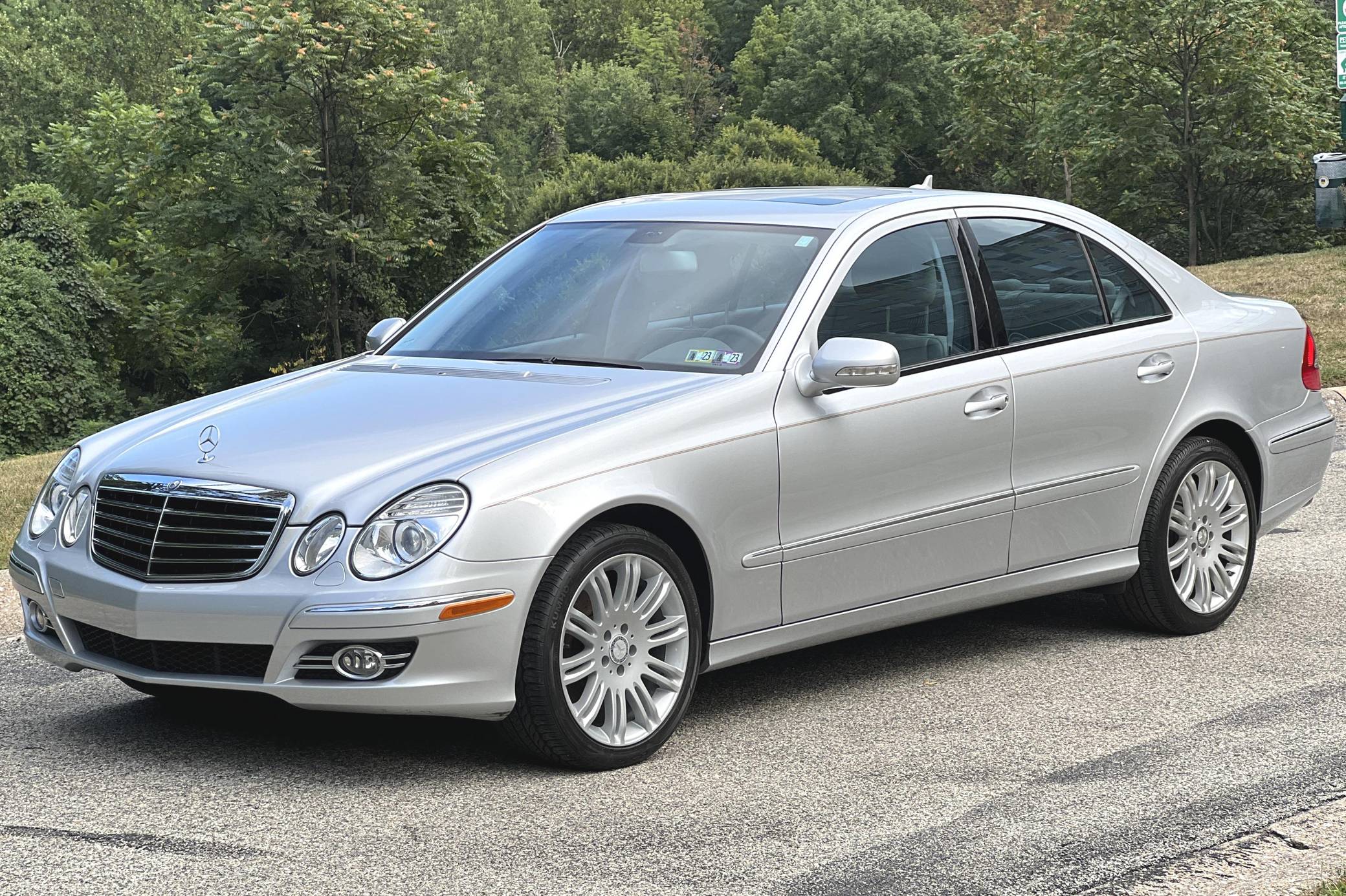 2008 Mercedes-Benz E350 4Matic Sedan