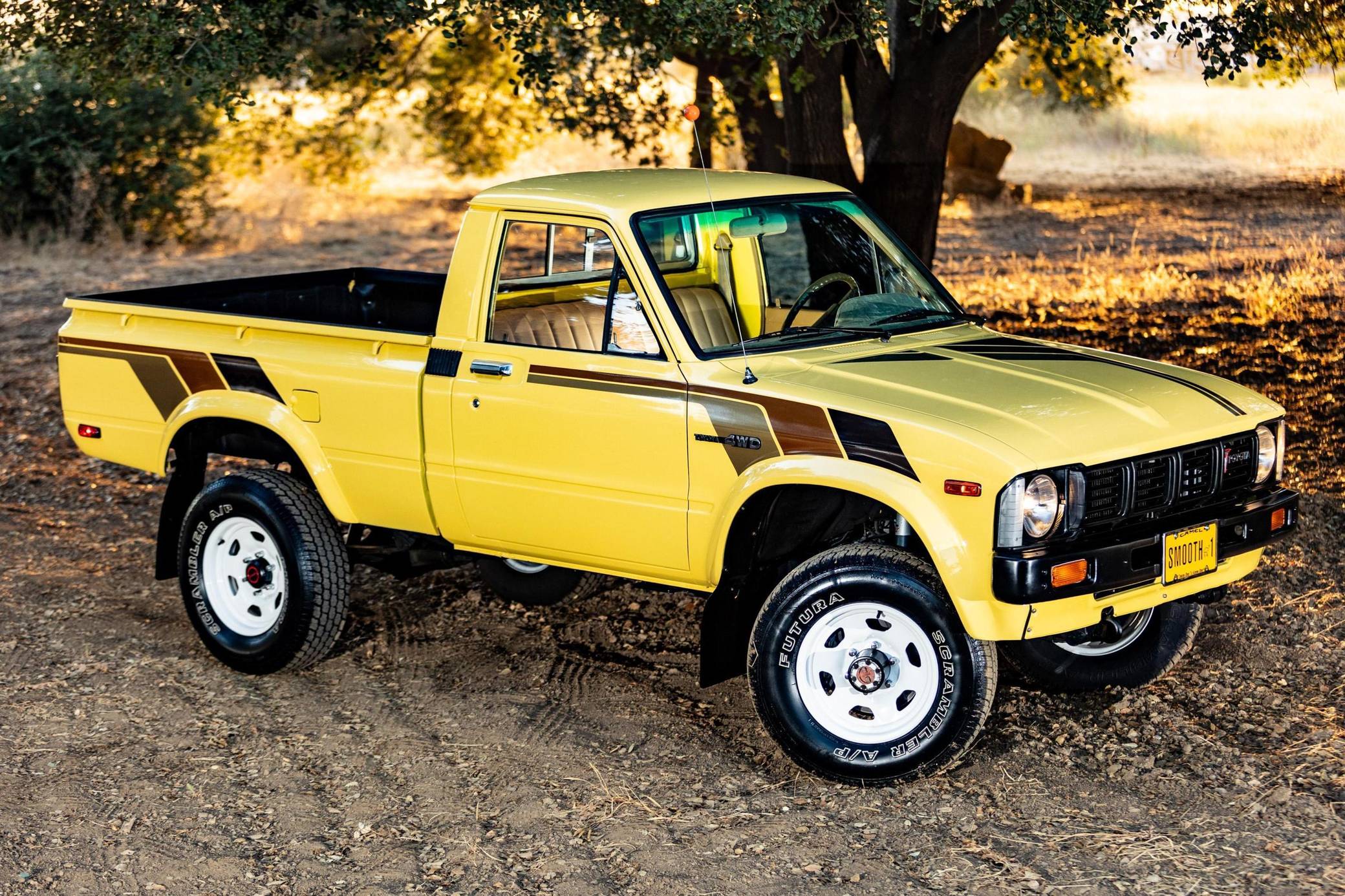 1981 Toyota Pickup Deluxe 4x4 VIN JT4RN38D3B0014401 for Sale Cars & Bids