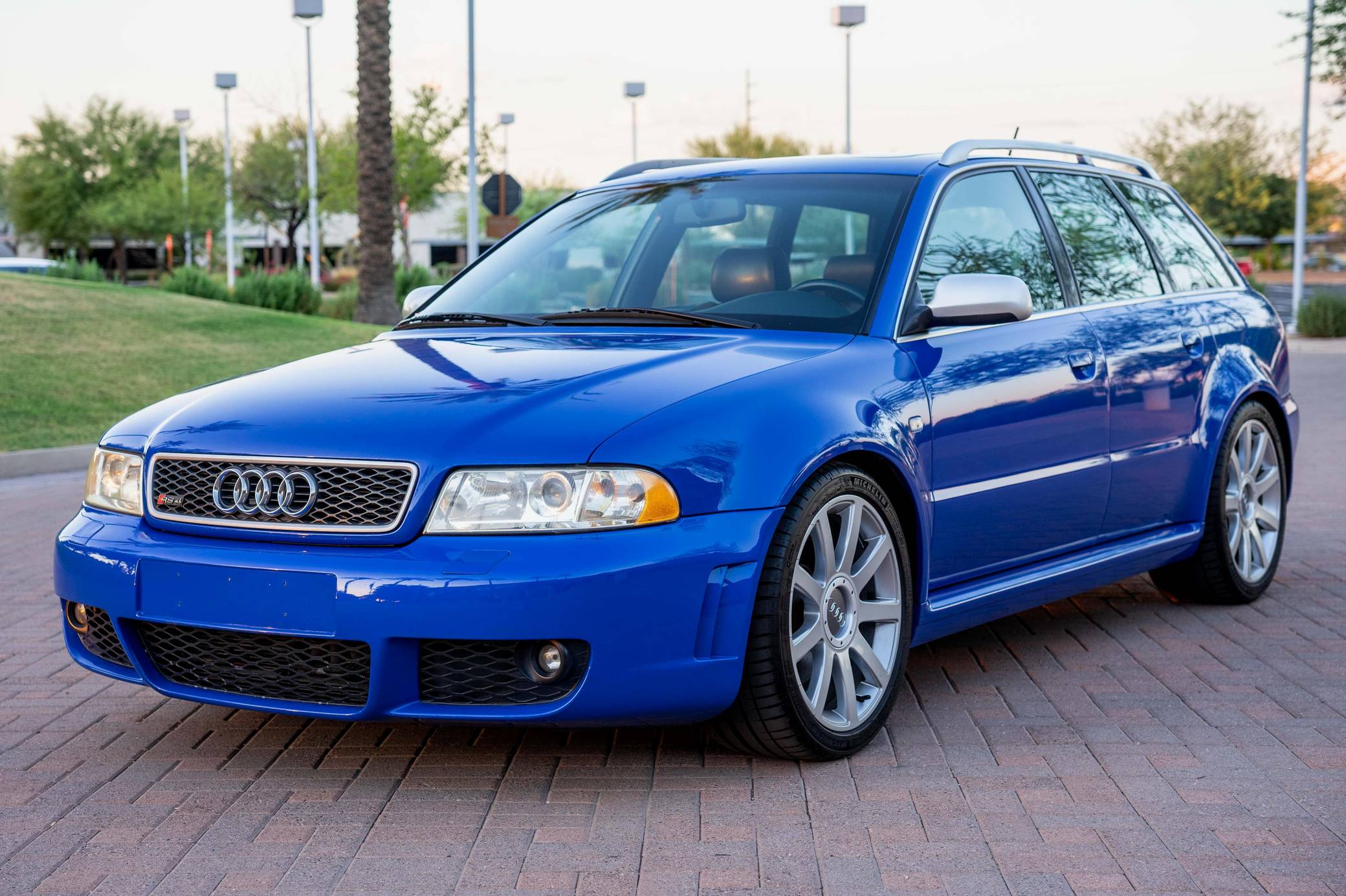 2001 Audi RS4 Avant