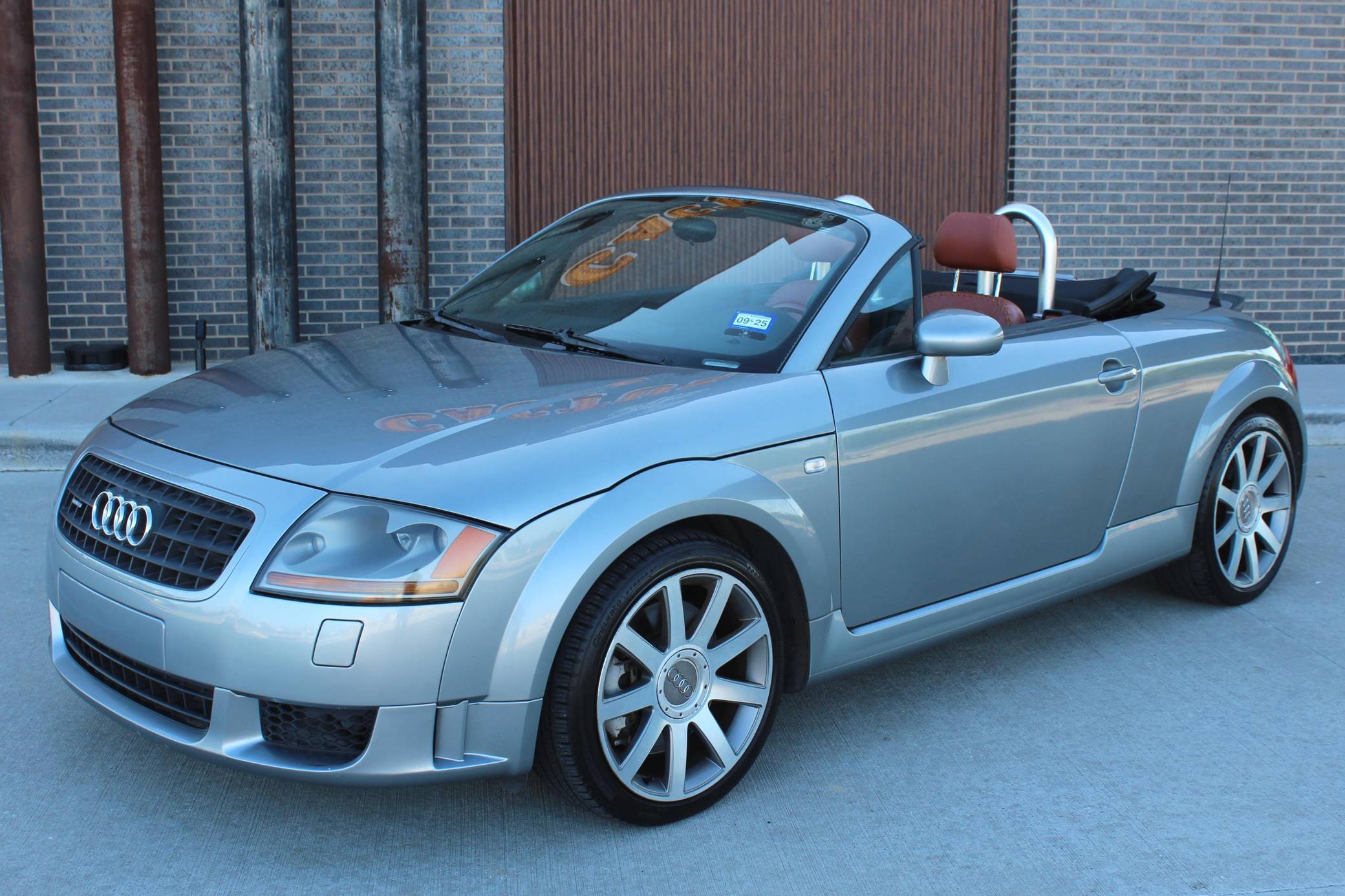 2006 Audi TT 3.2 Quattro Roadster Special Edition VIN