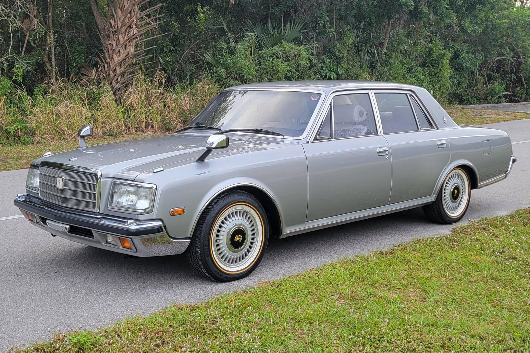 1993 Toyota Century