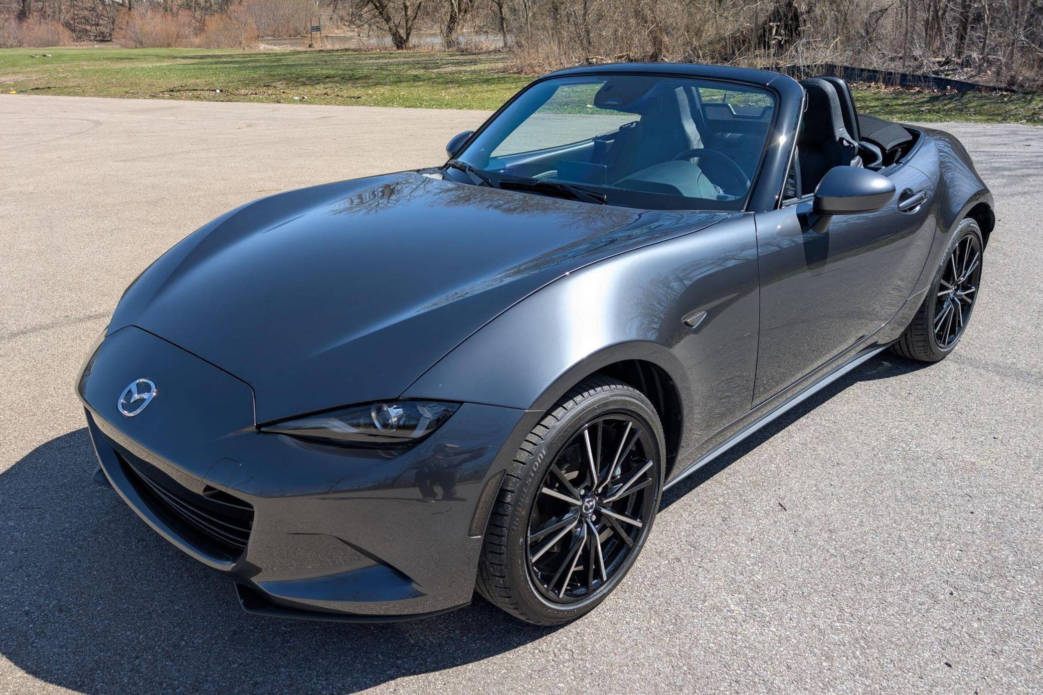 2024 Mazda MX-5 Grand Touring Convertible VIN: JM1NDAD72R0603794