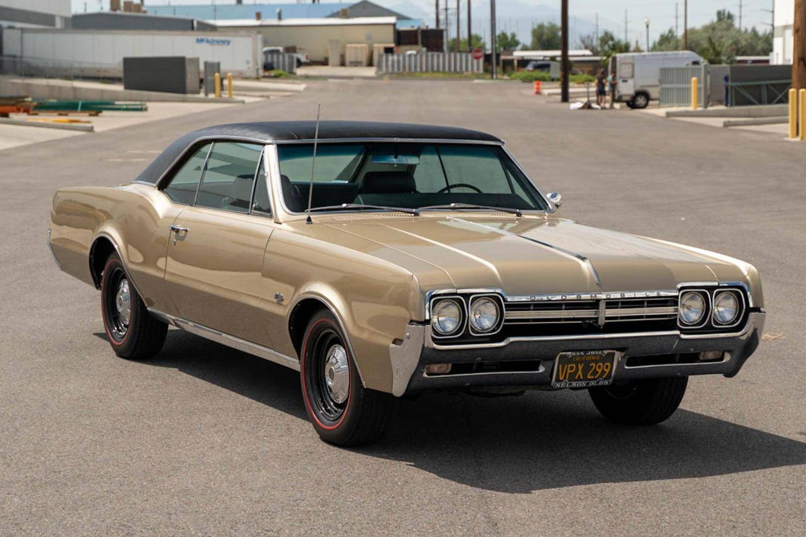1966 Oldsmobile F85