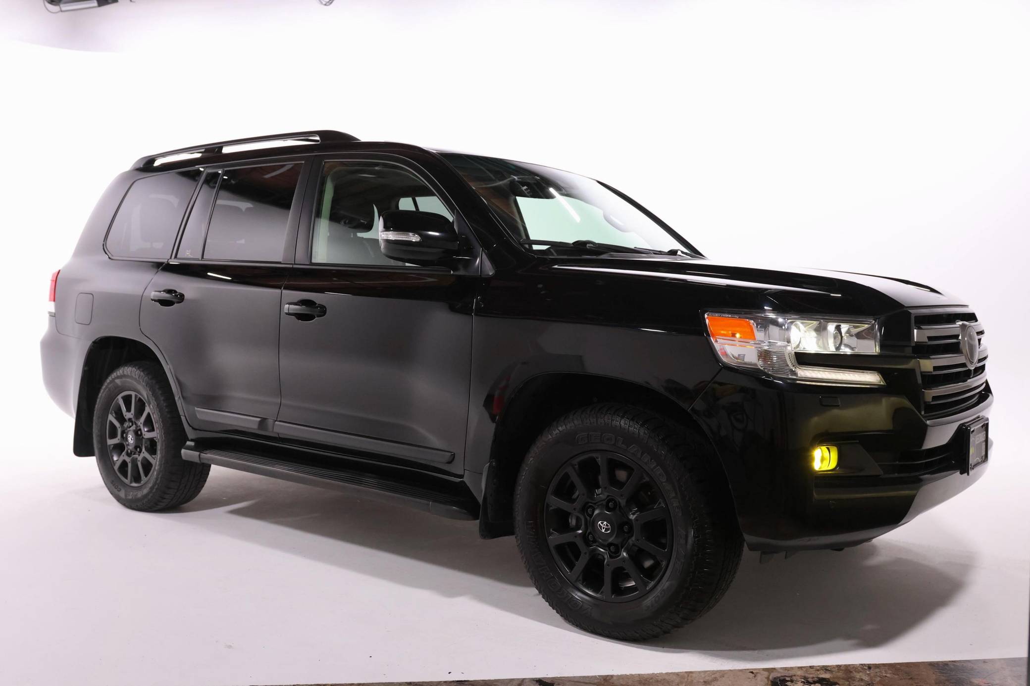 2016 Toyota Land Cruiser VIN: JTMCY7AJ2G4047121 for Sale - Cars & Bids