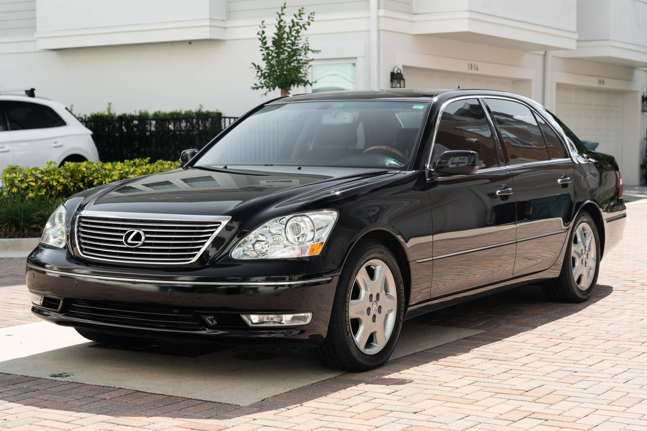 2004 Lexus LS 430