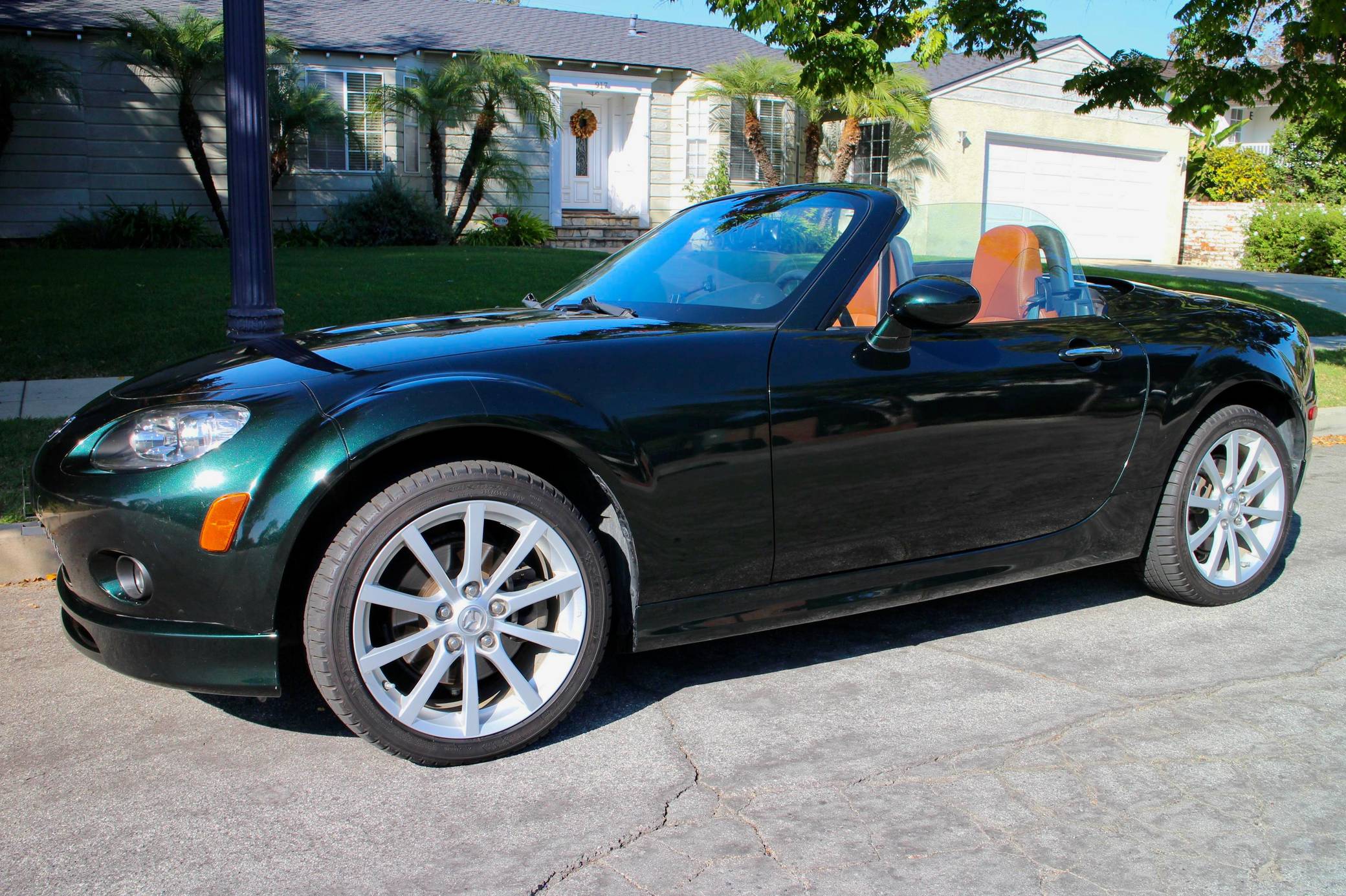 2008 Mazda MX-5 Miata Grand Touring VIN: JM1NC26F780146105 for