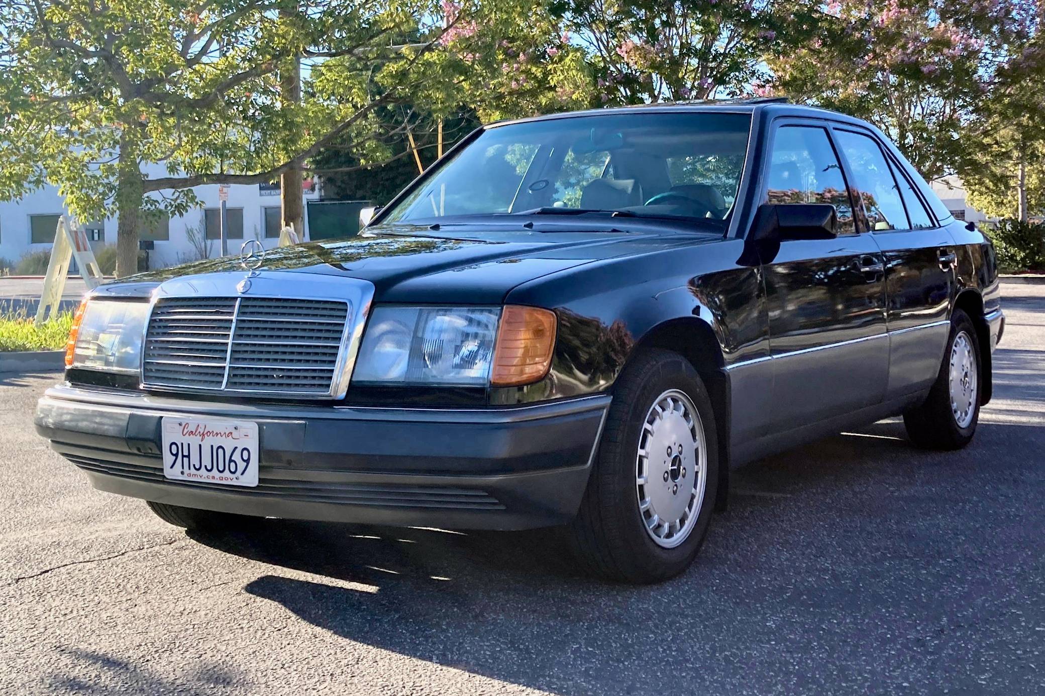 1992 Mercedes-Benz E-Class