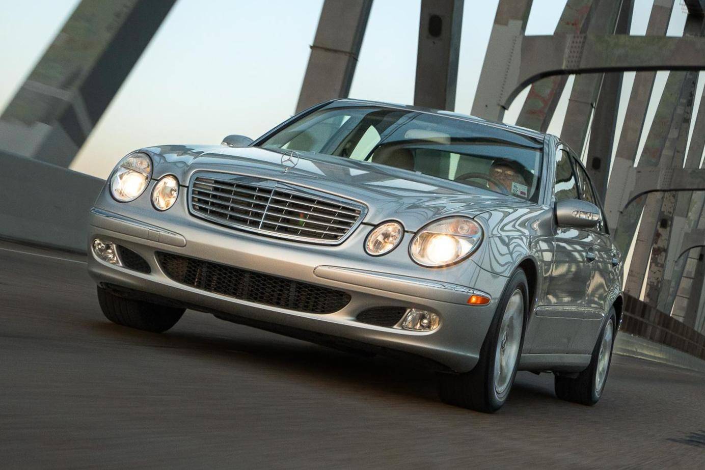 2003 Mercedes-Benz E320