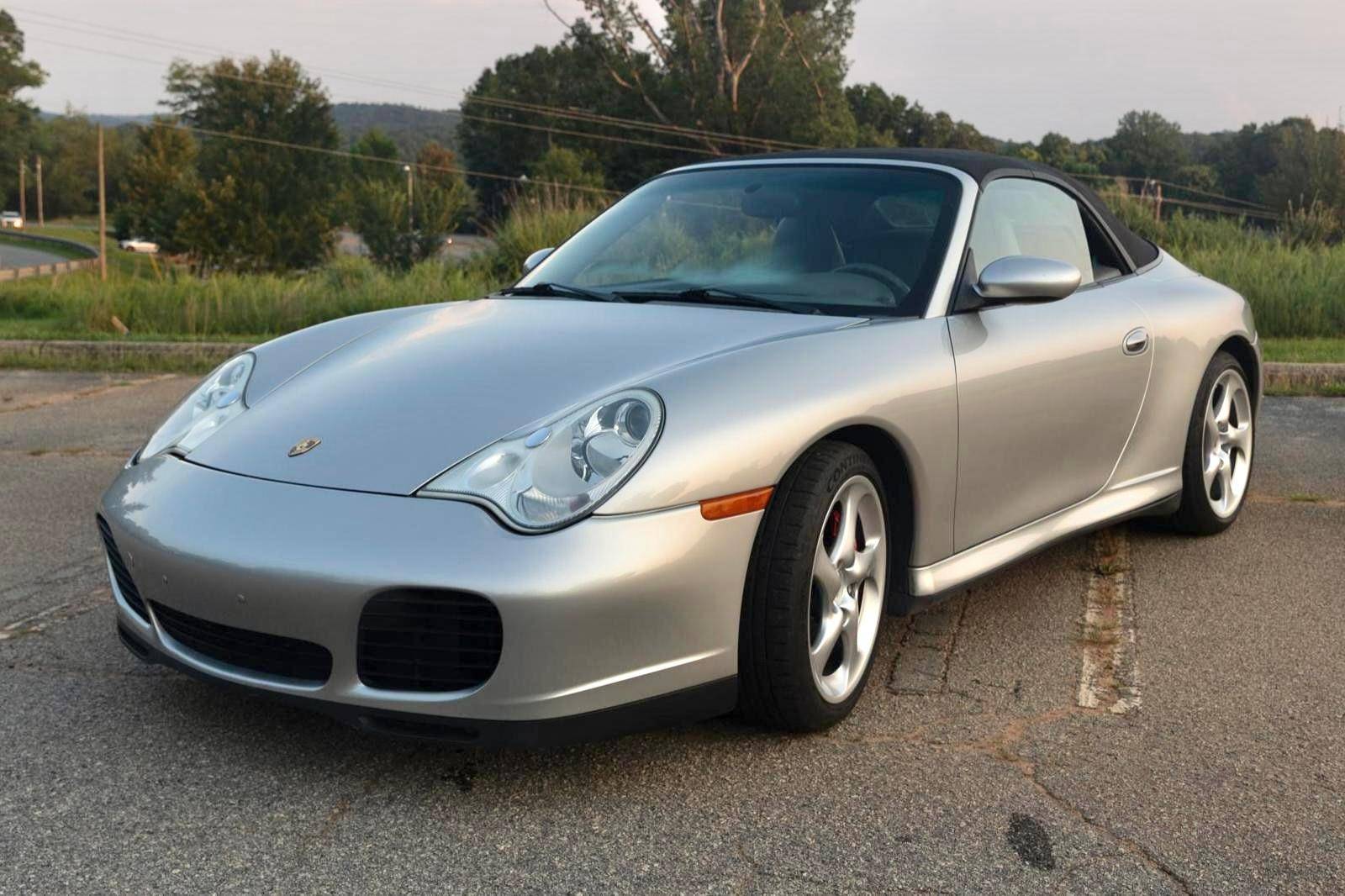 2004 Porsche 911 Carrera 4S