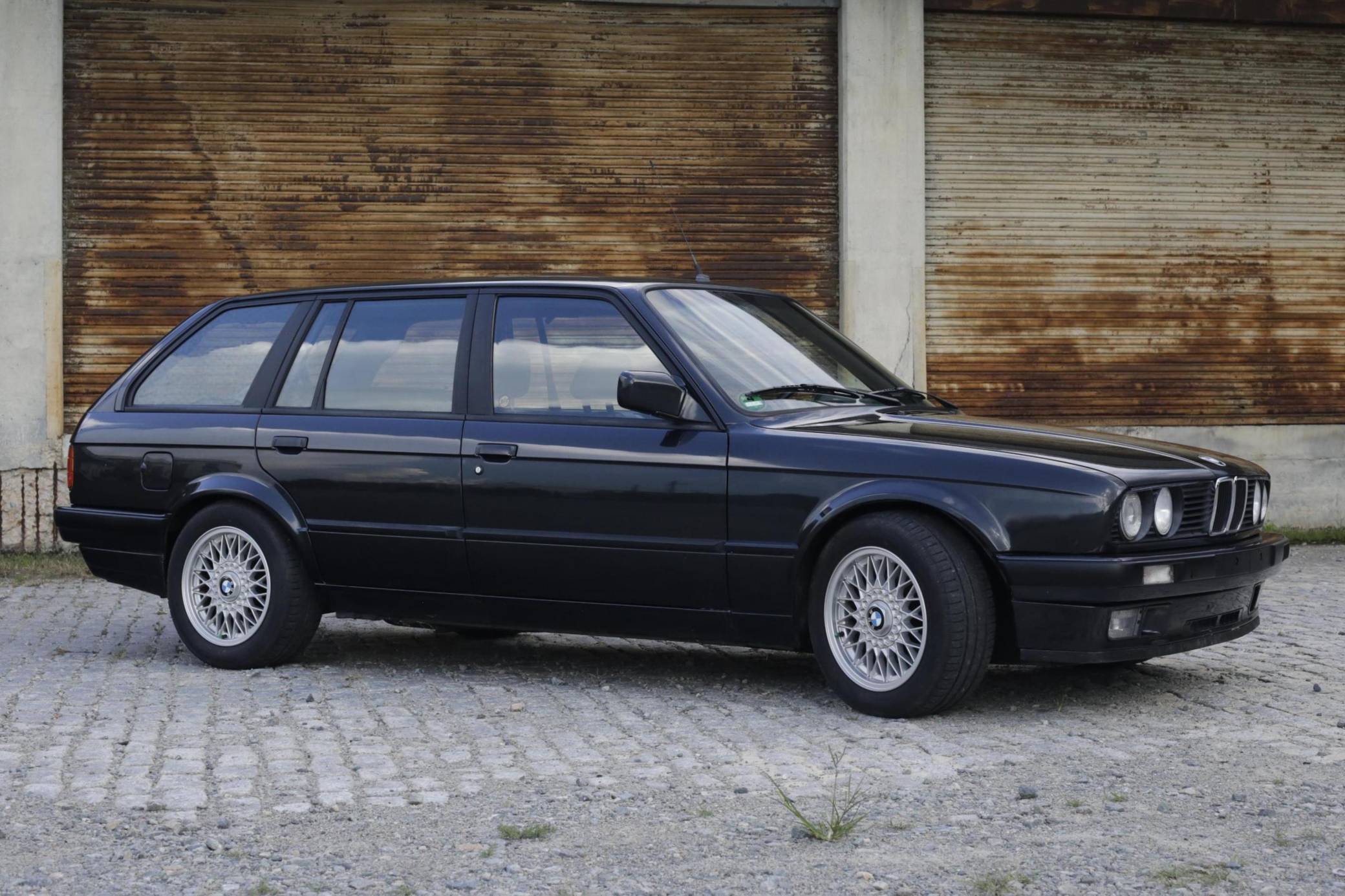 1988 BMW 3 Series
