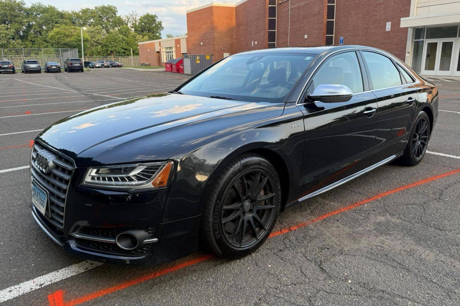 2015 Audi S8