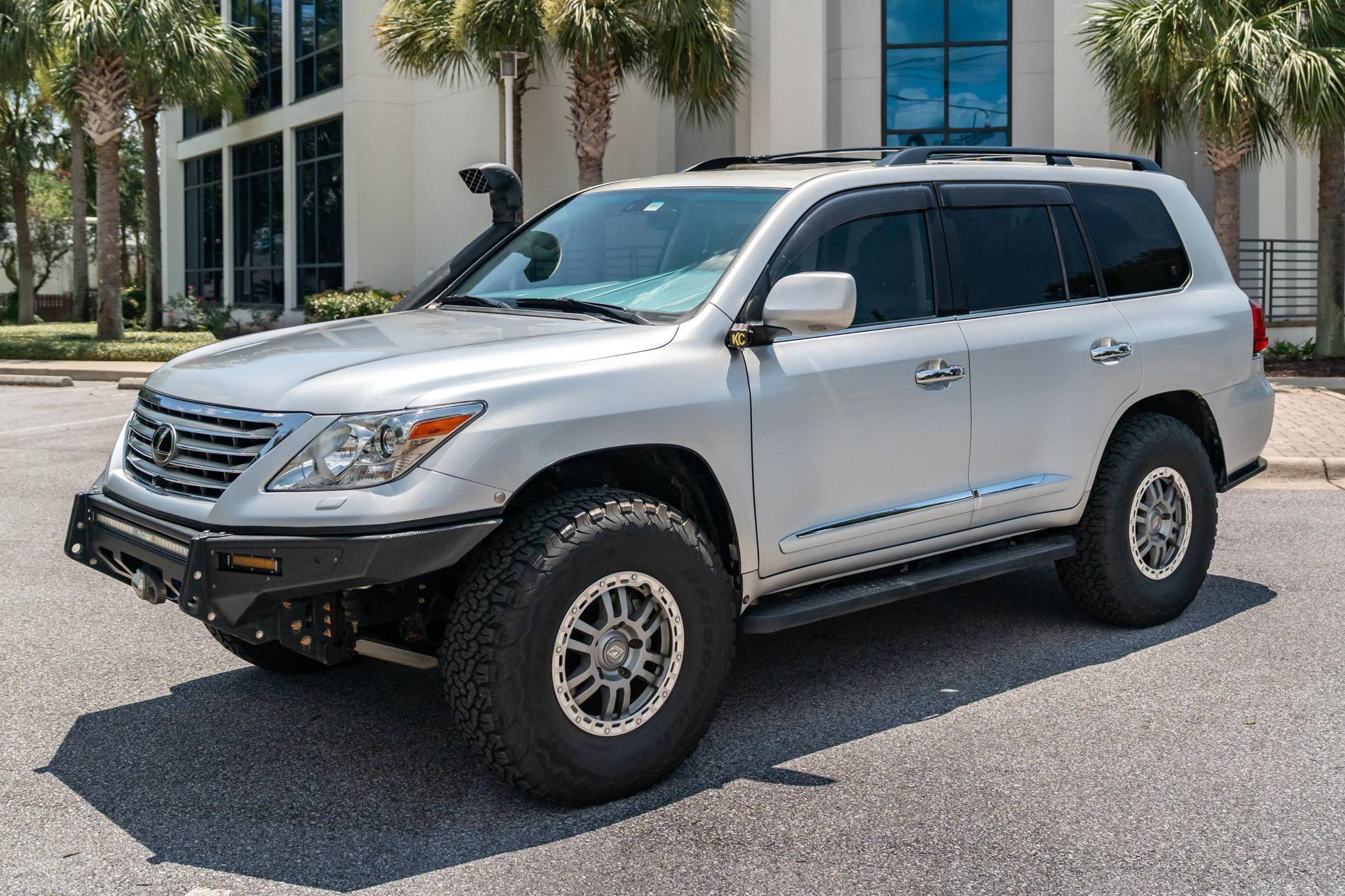 2010 Lexus LX