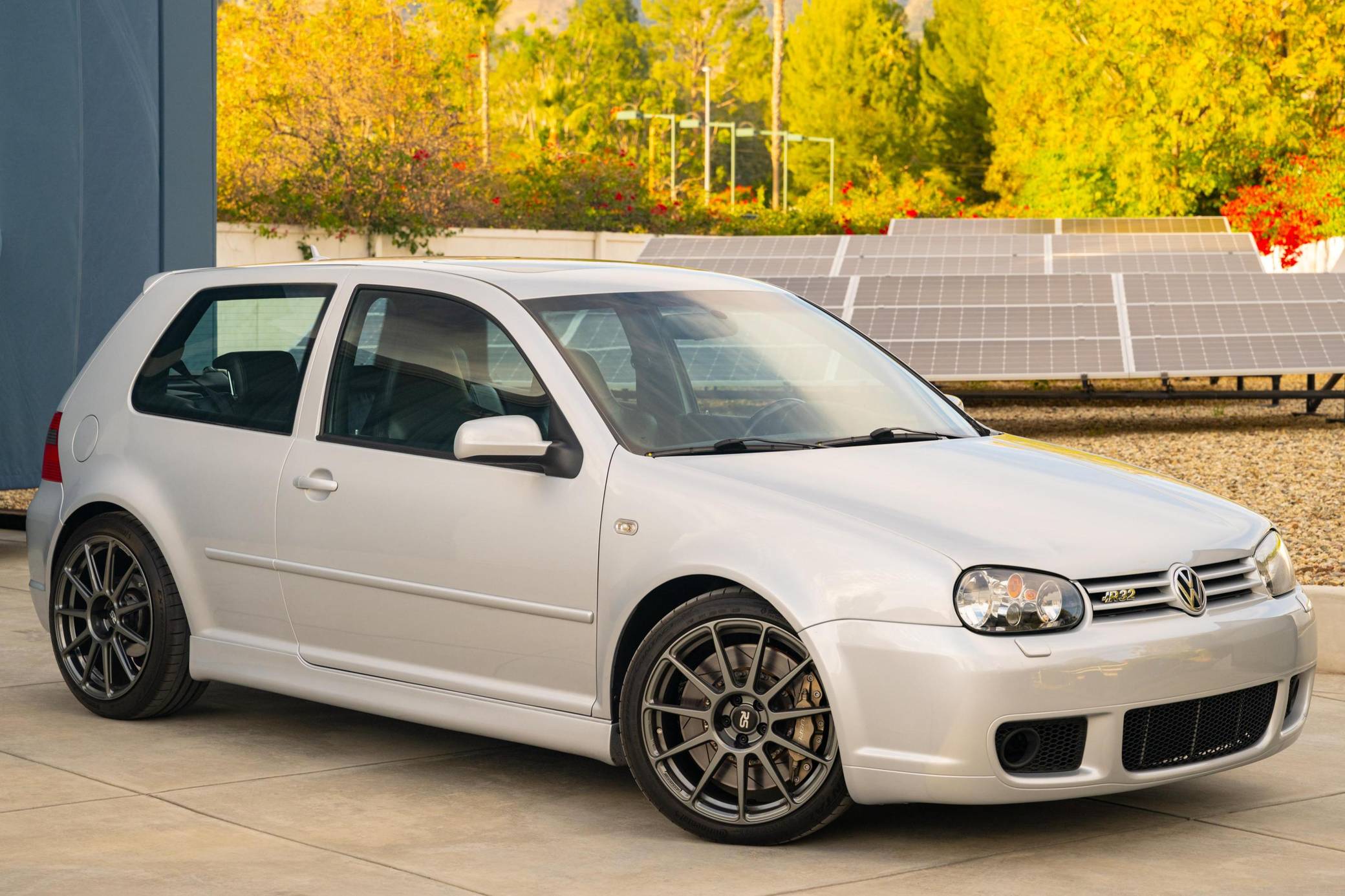 2004 Volkswagen R32 for Sale - Cars & Bids