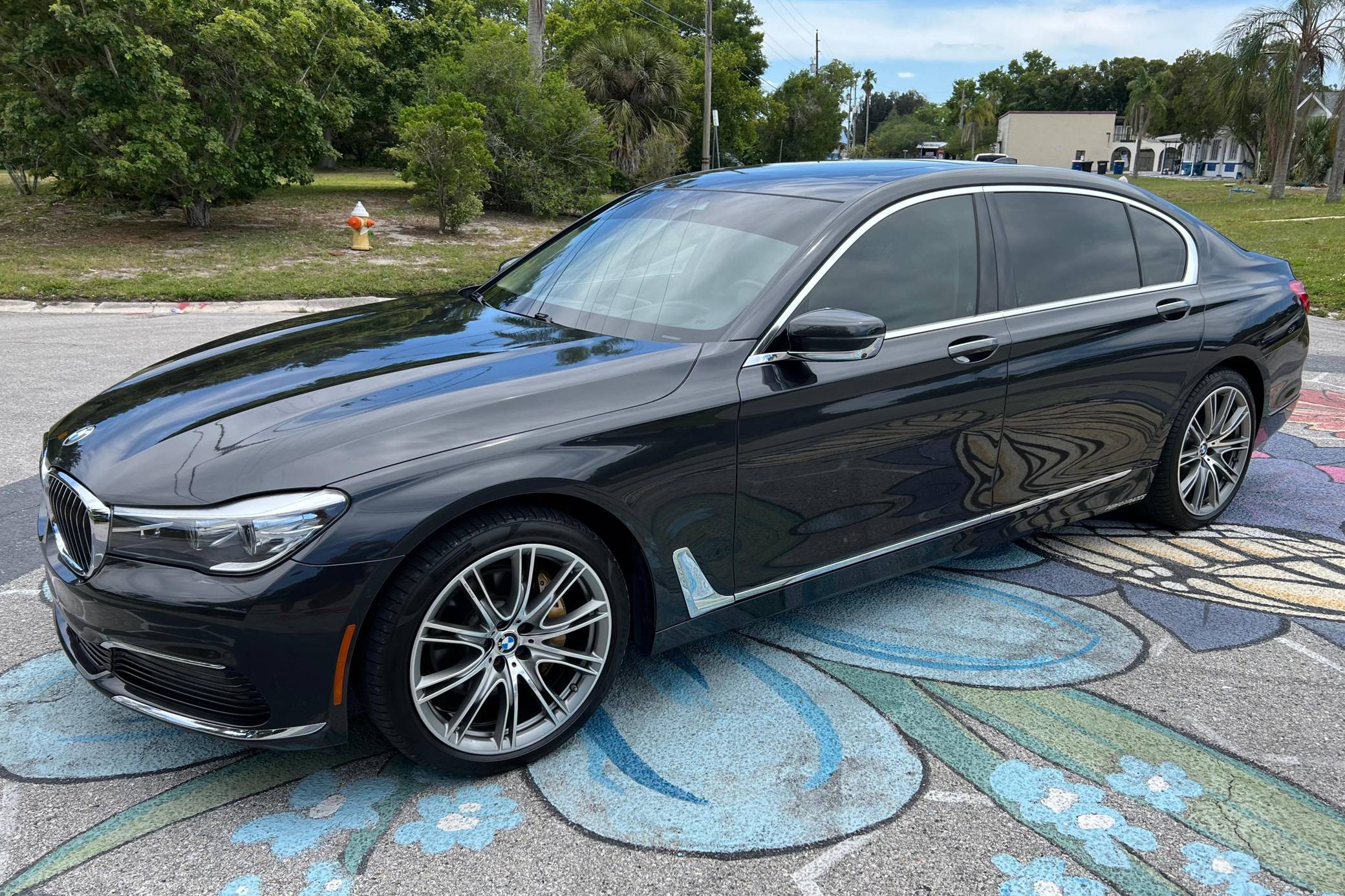 2019 BMW 740i