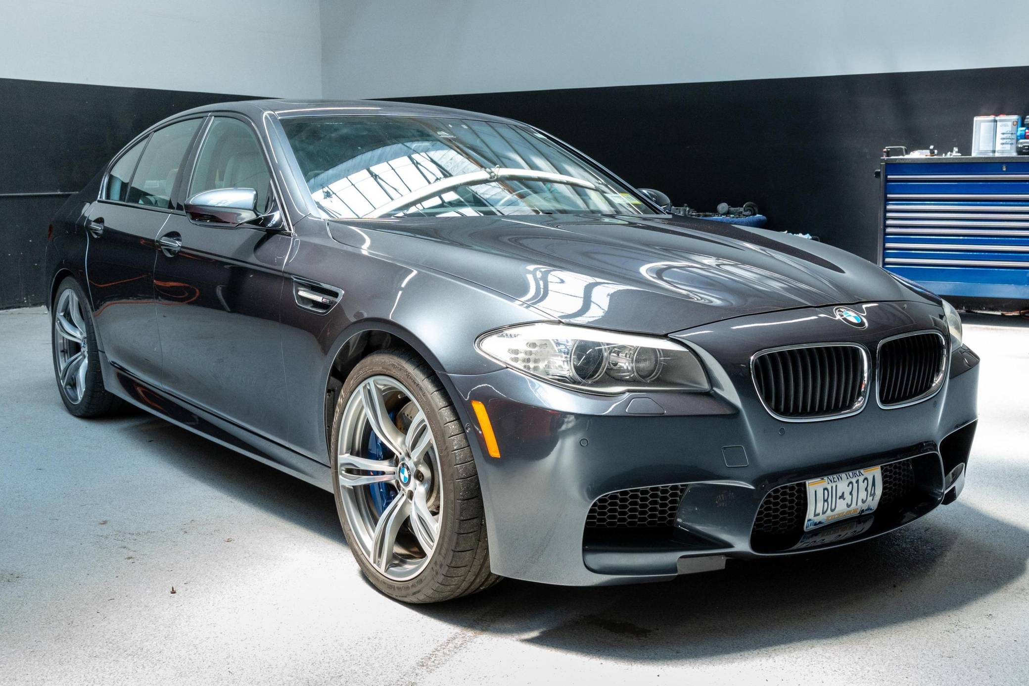 2013 BMW F10 M5