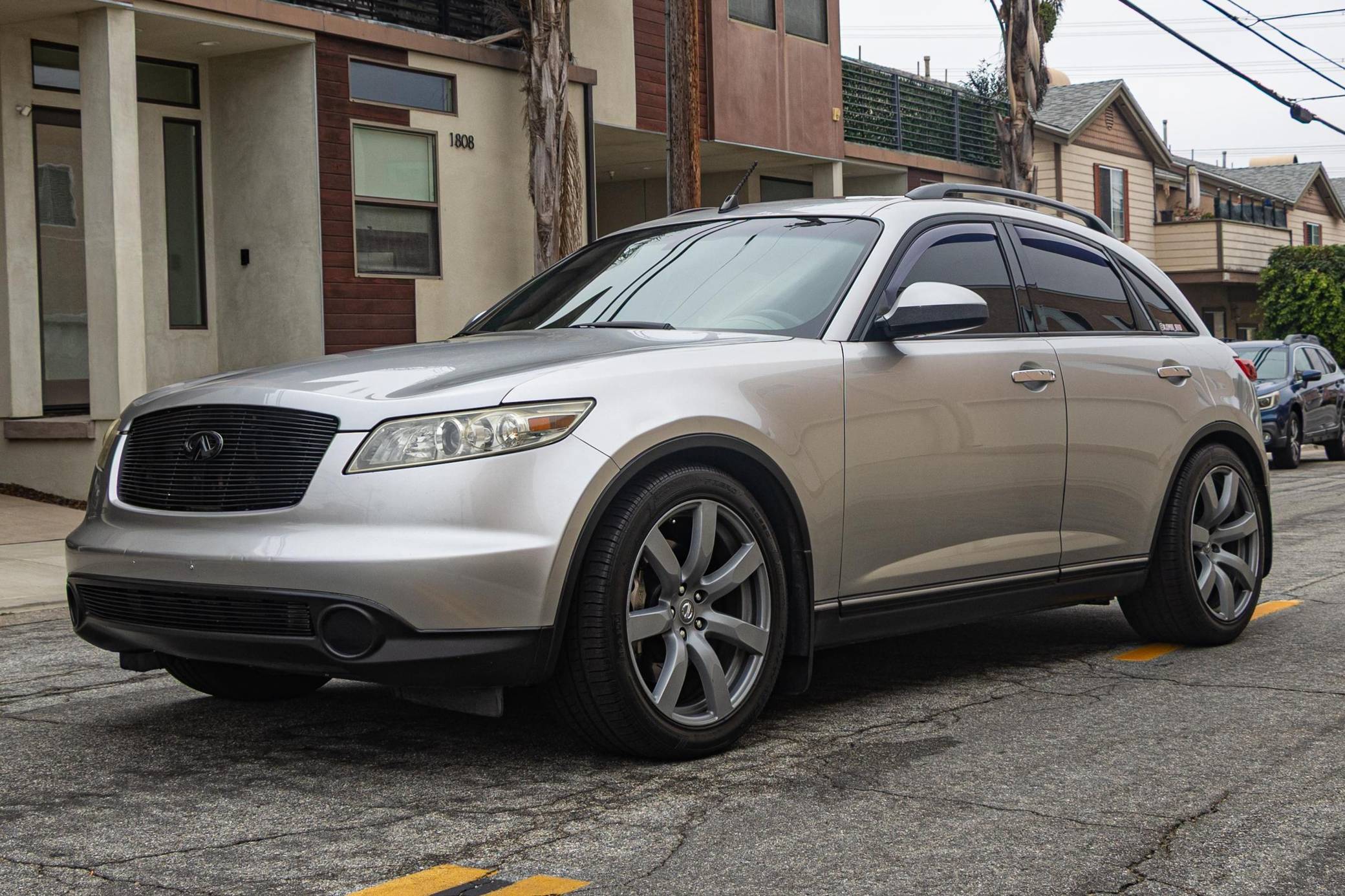 2003 Infiniti FX35