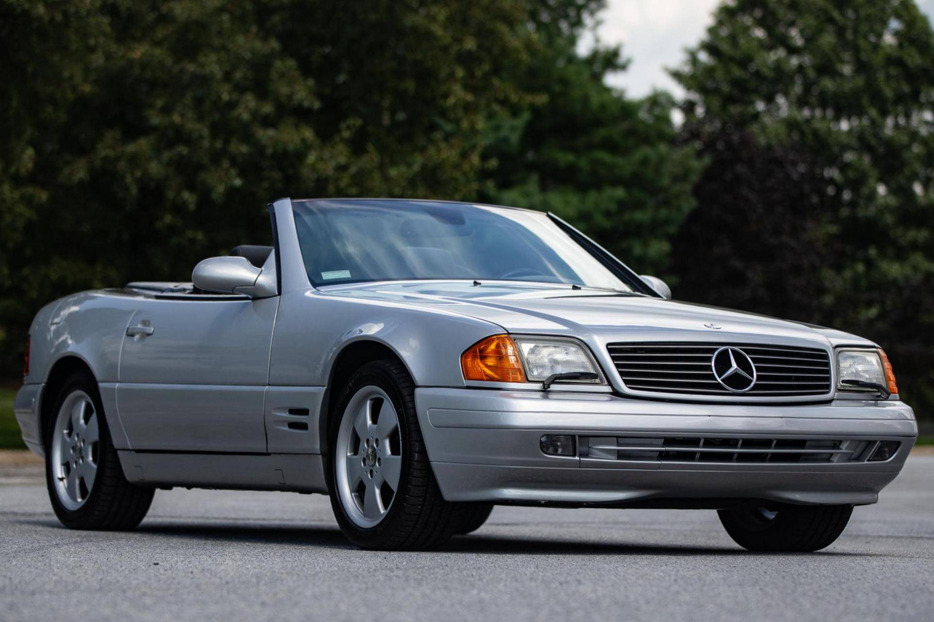 2000 Mercedes-Benz SL500