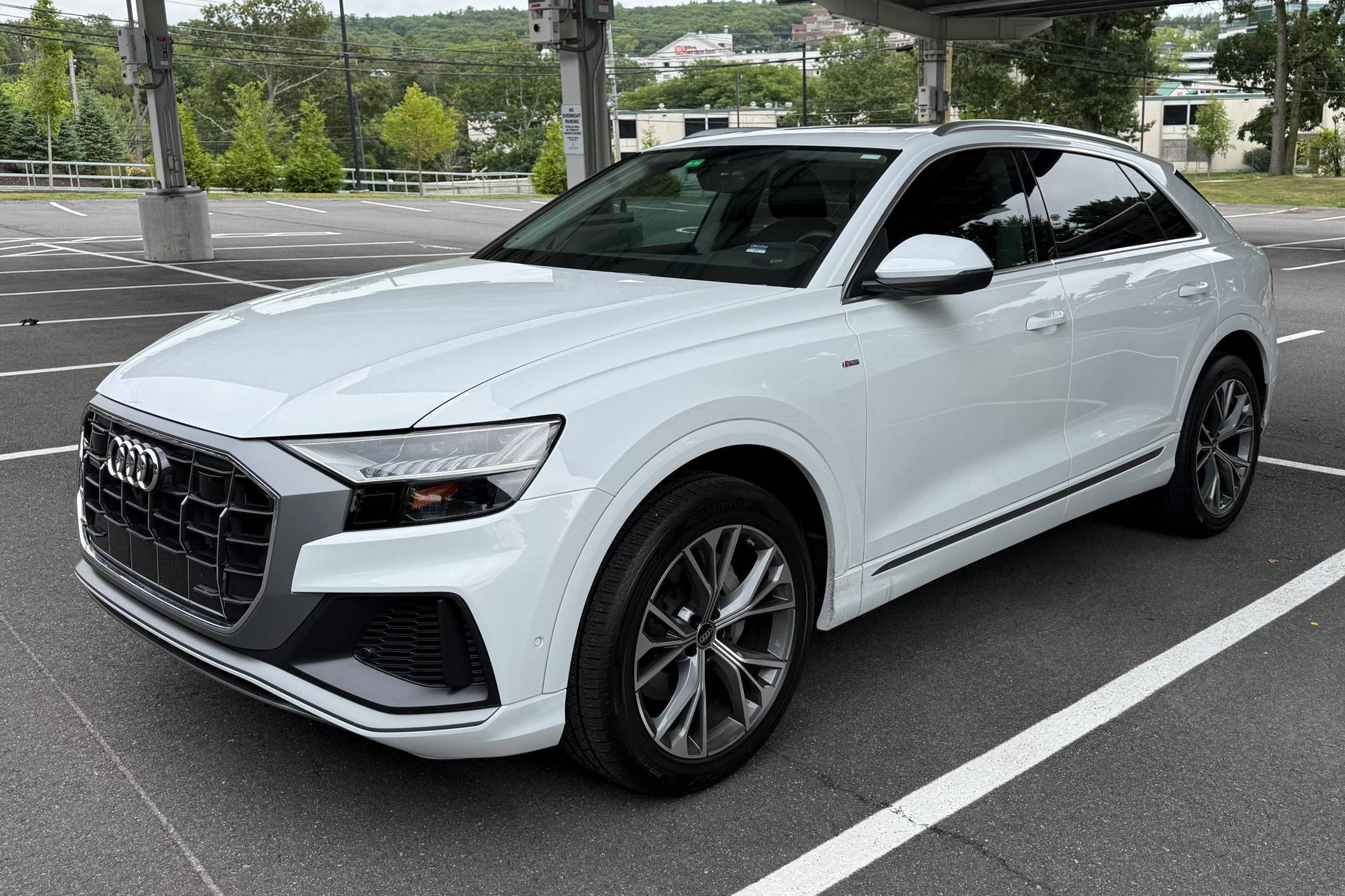 2023 Audi Q8