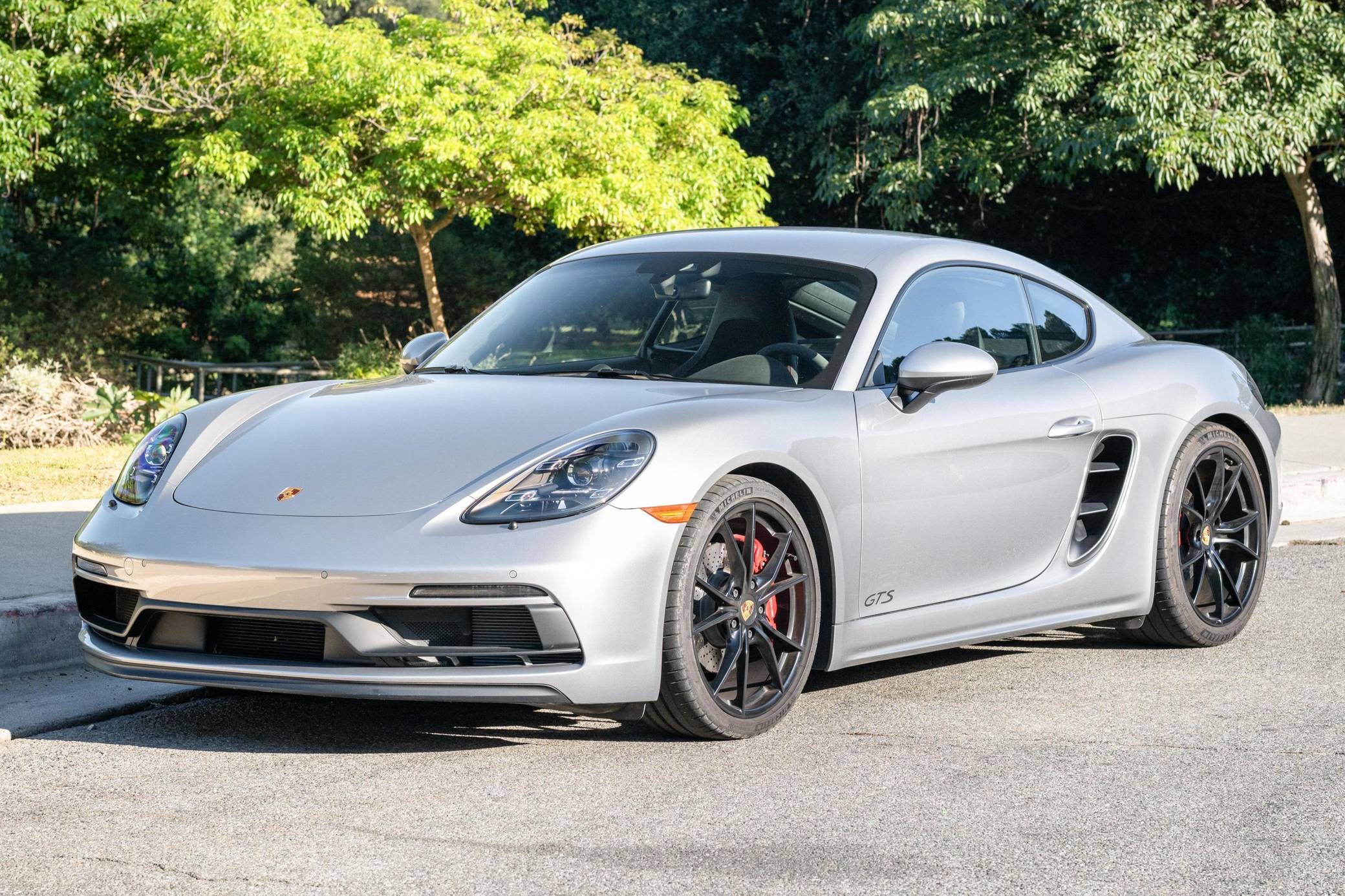 2019 Porsche 718 Cayman