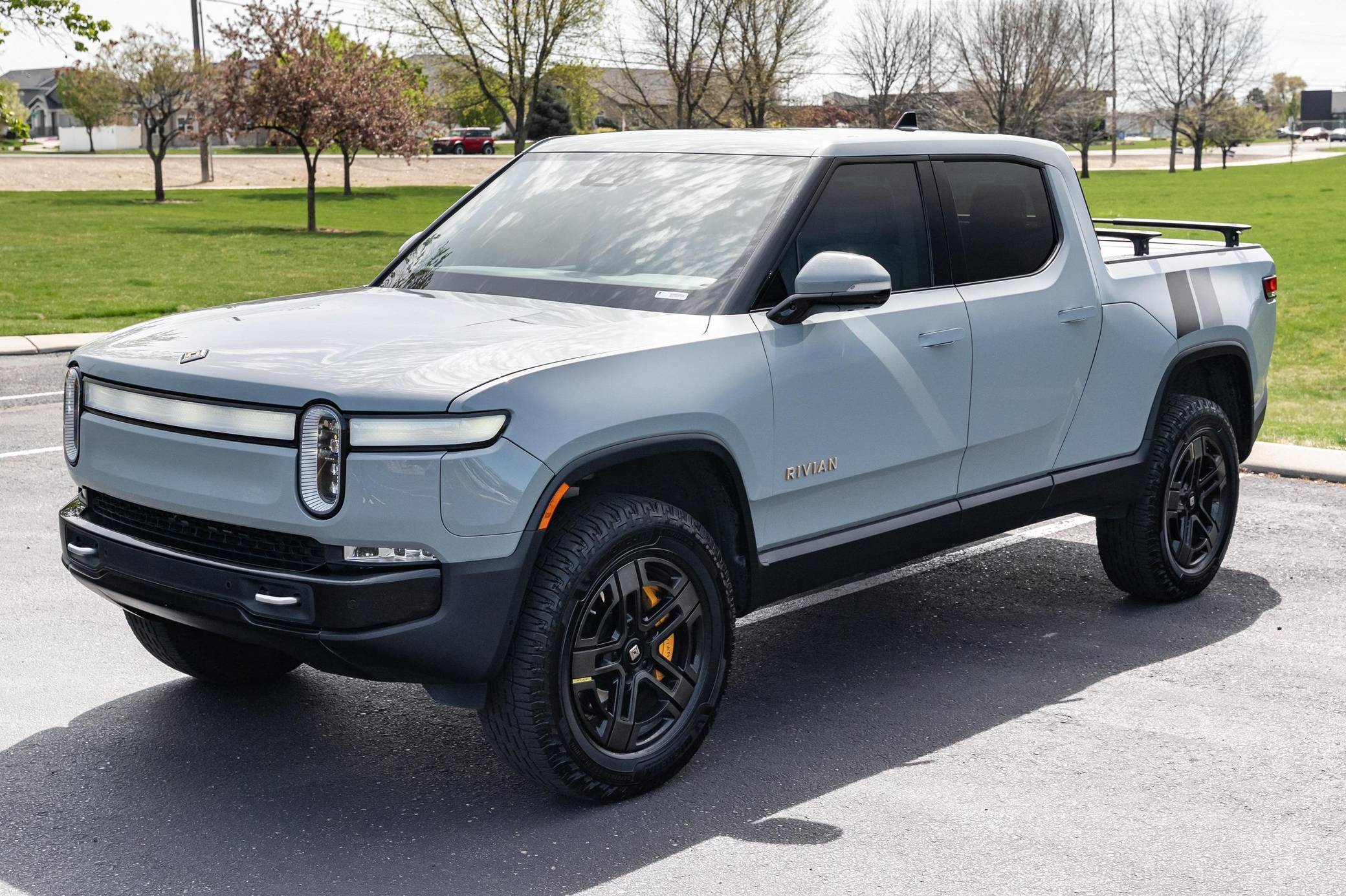 2022 Rivian R1T