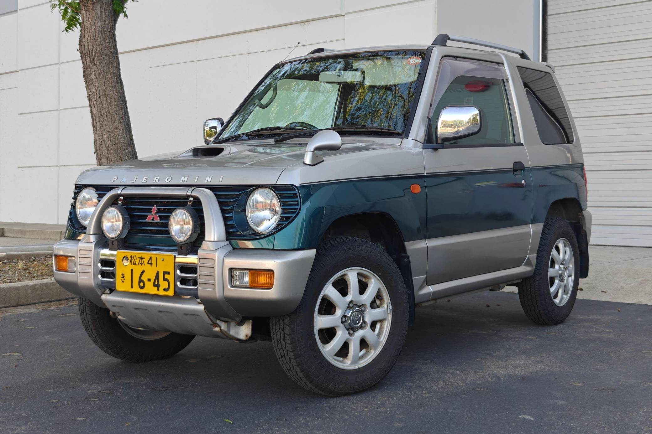 1998 Mitsubishi Pajero Mini
